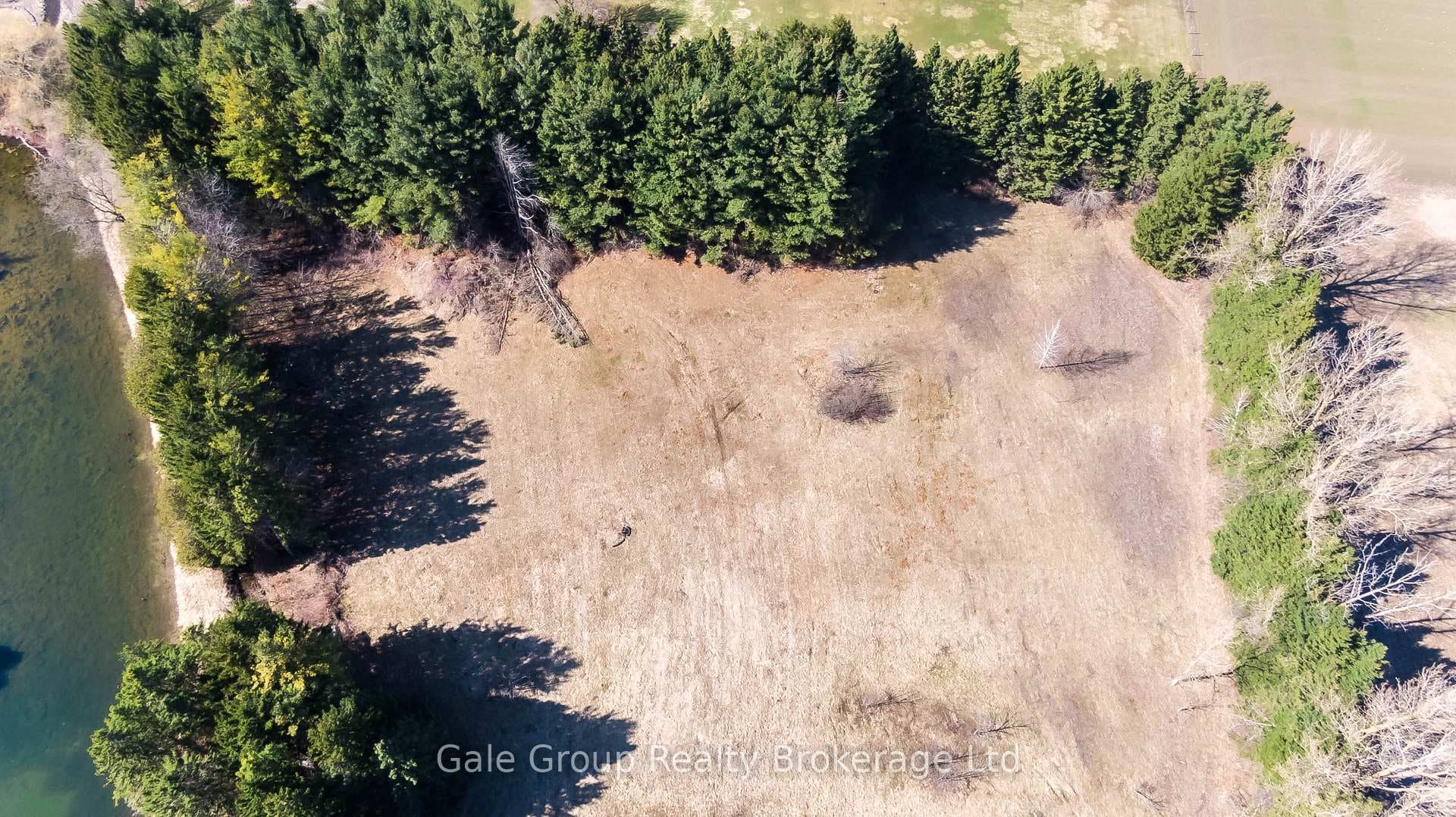 515398 11TH Line photo 8