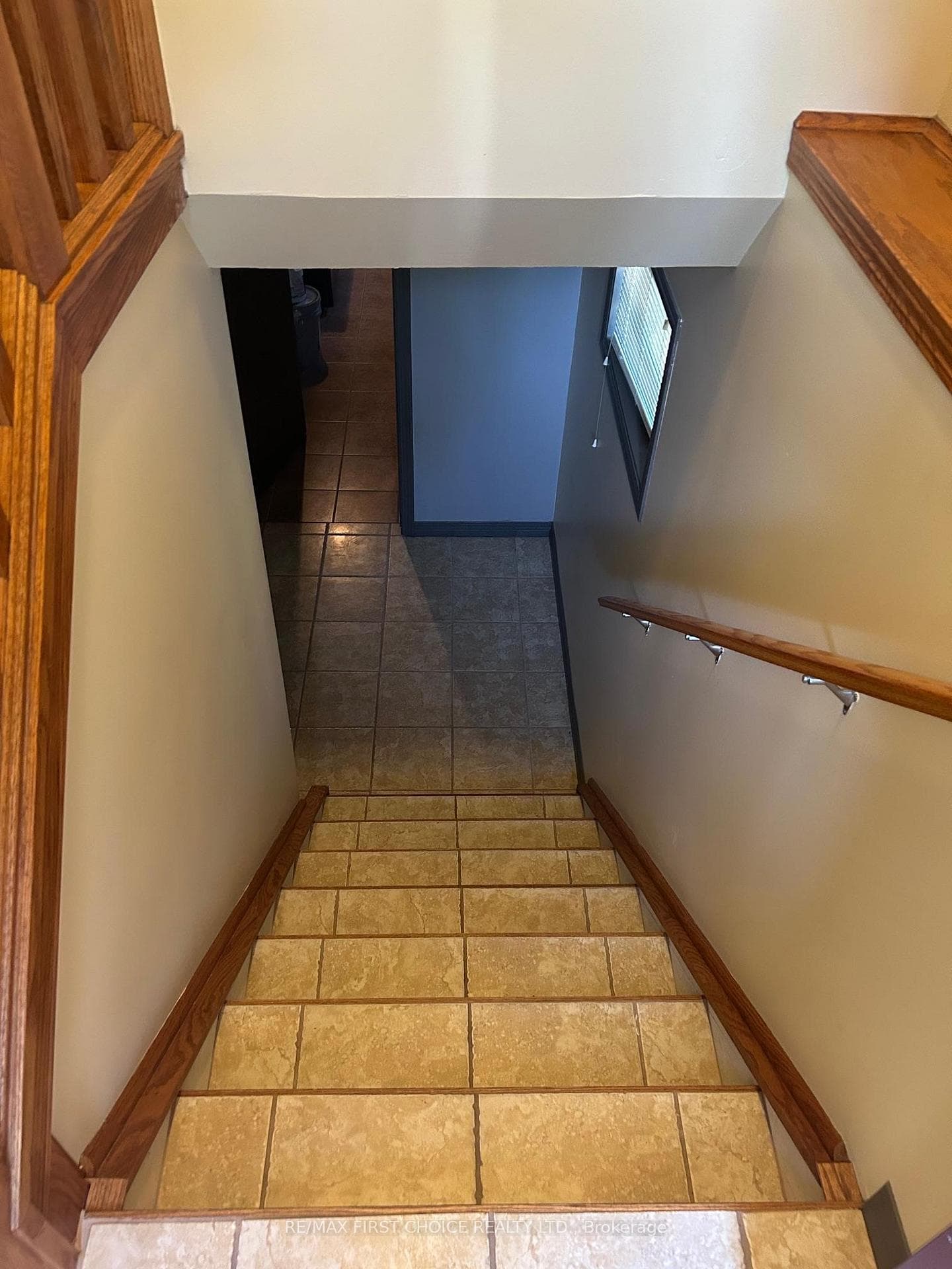 413 Regina Avenue photo 14