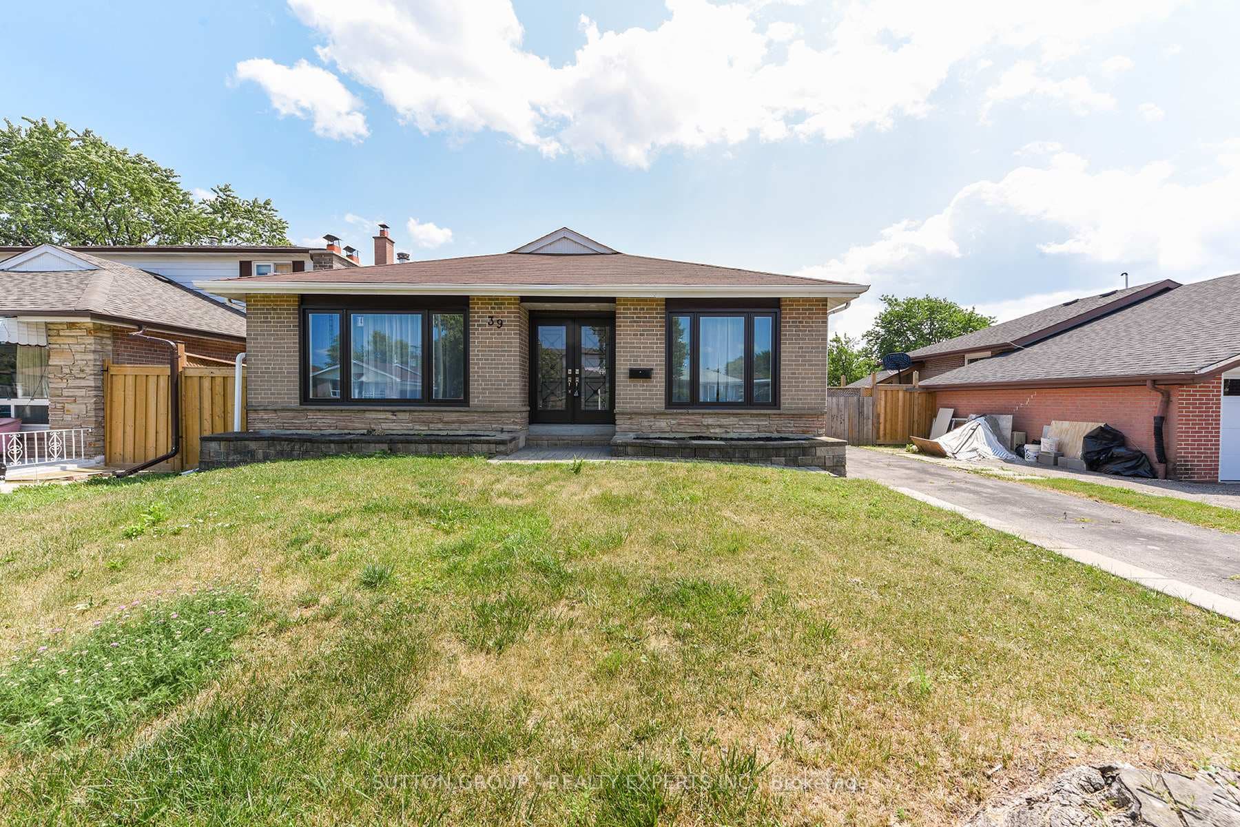 39 Dorward Drive photo 42