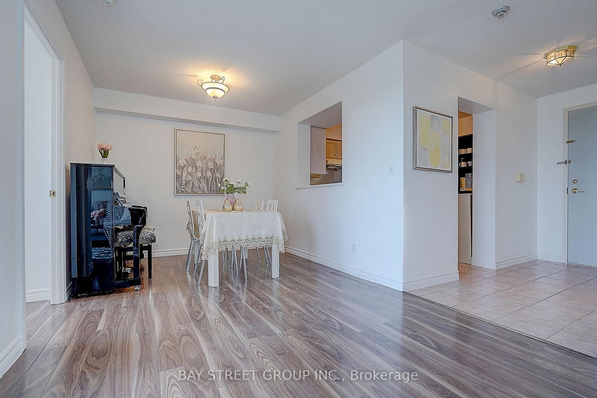 5039 Finch Avenue Unit 709 photo 16