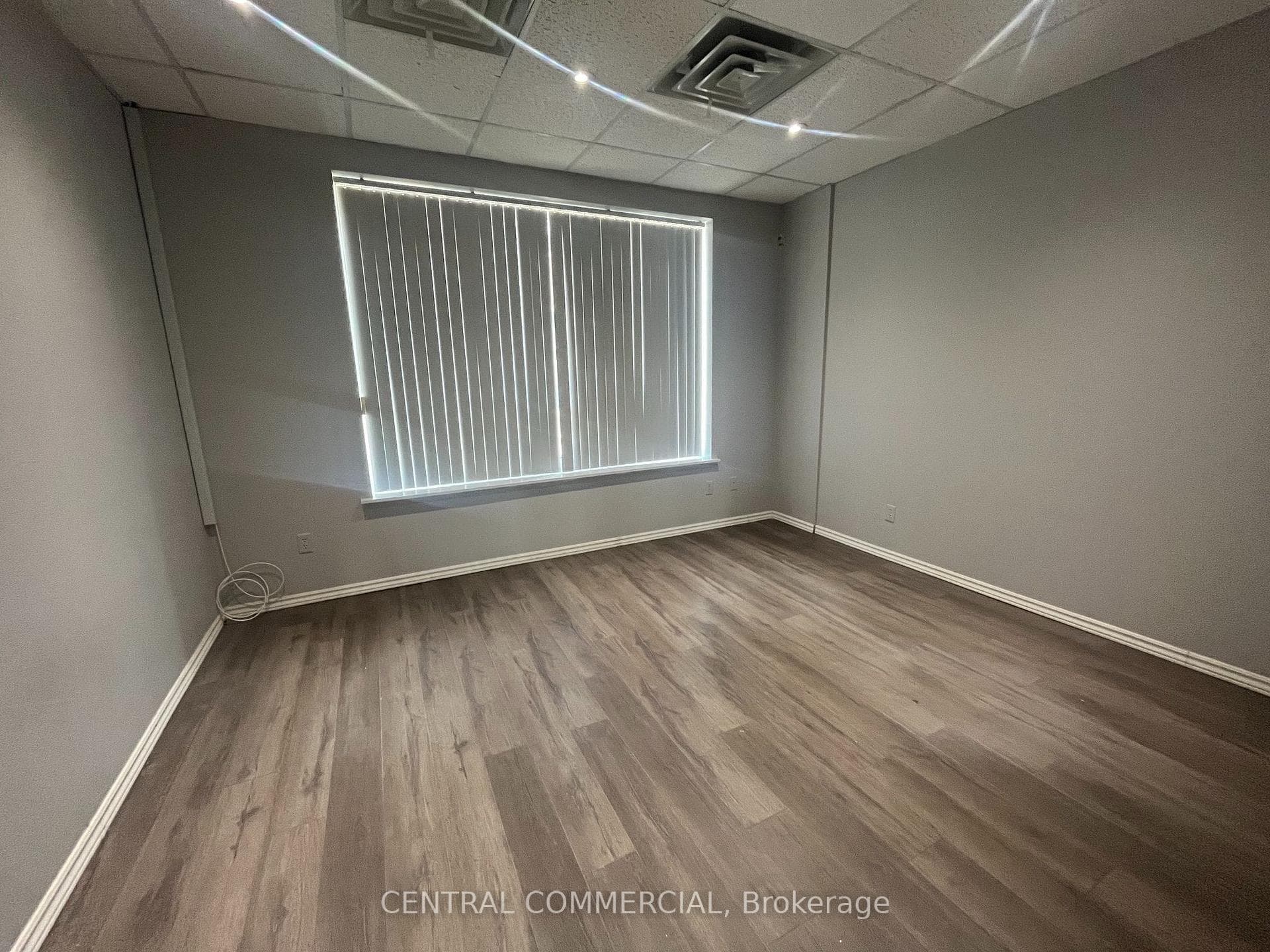 30 Wertheim Court Unit 14A photo 9