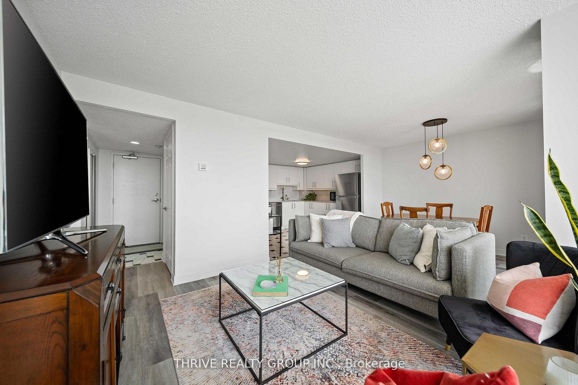 600 Talbot Street Unit 803 photo 14