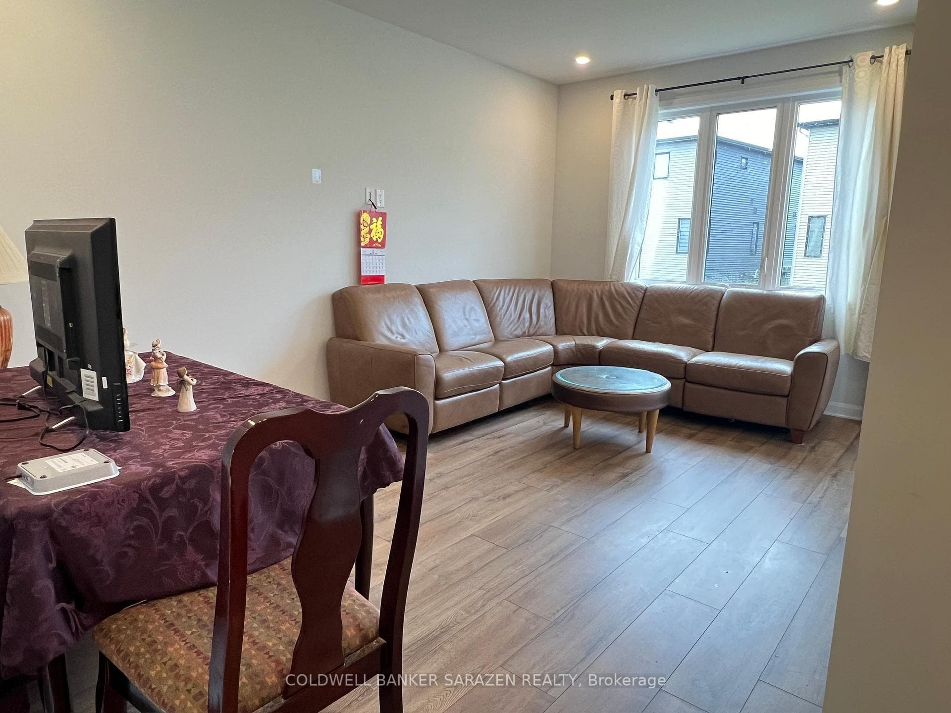 642 Hamsa Street photo 16