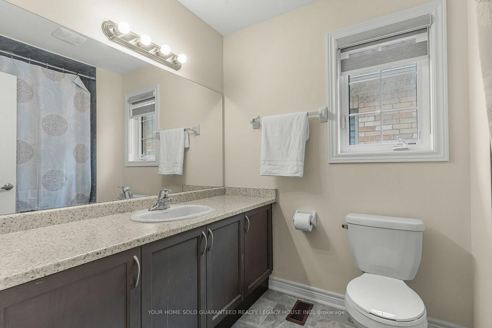 87 Homestead Way photo 18
