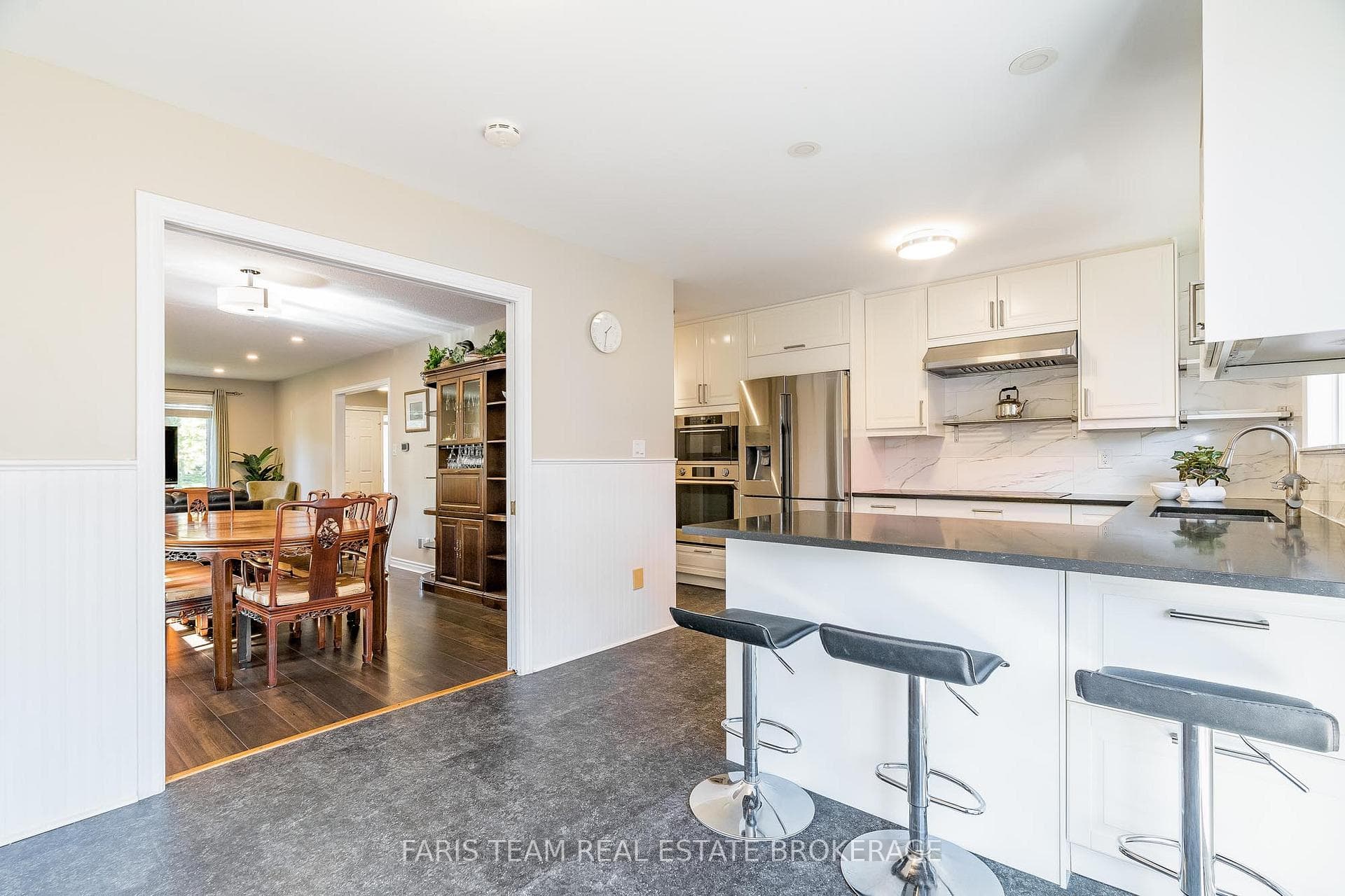 325 Brewery Lane photo 10