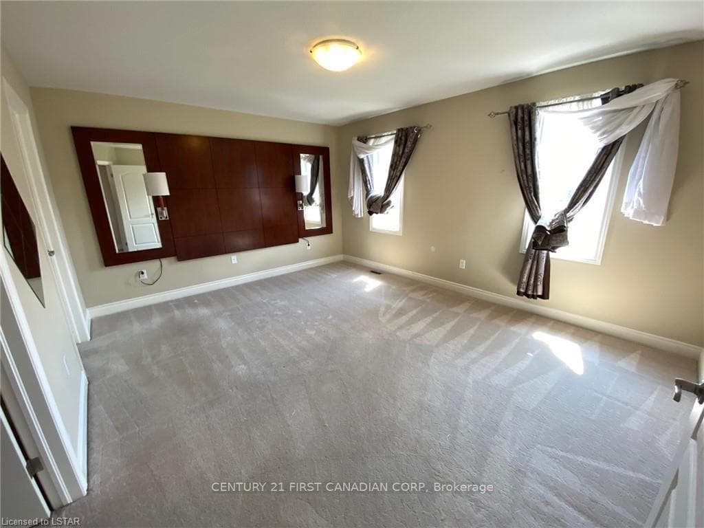 400 Skyline Avenue Unit 17 photo 9
