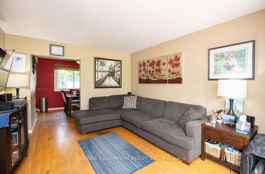 29 Millwood Place photo 17