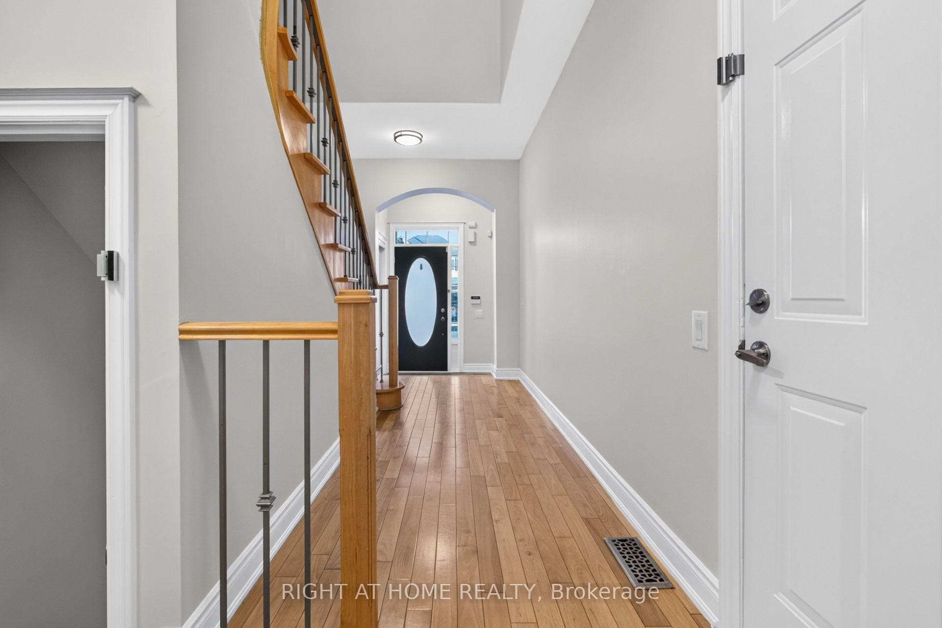 346 Creek Path Avenue photo 8