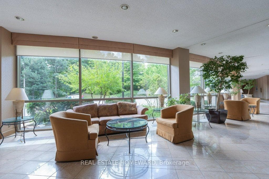 205 Wynford Drive Unit #2501 photo 21
