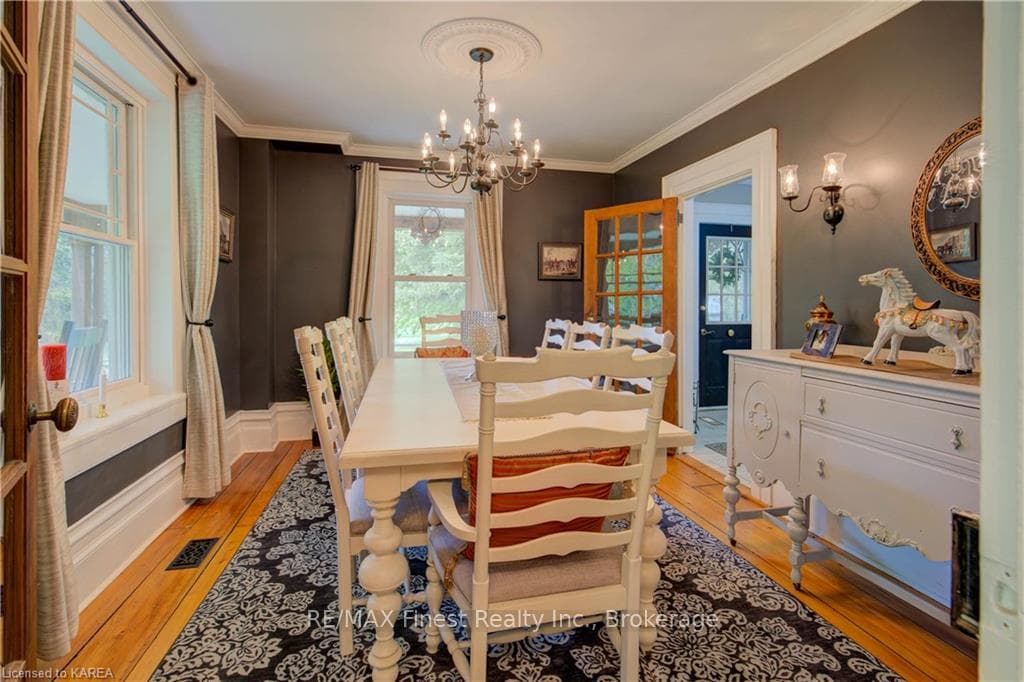 4895 WALLACE Road photo 20