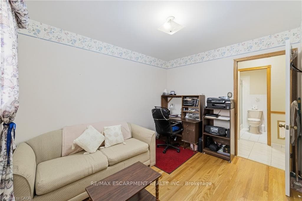 546 Dicenzo Drive photo 23