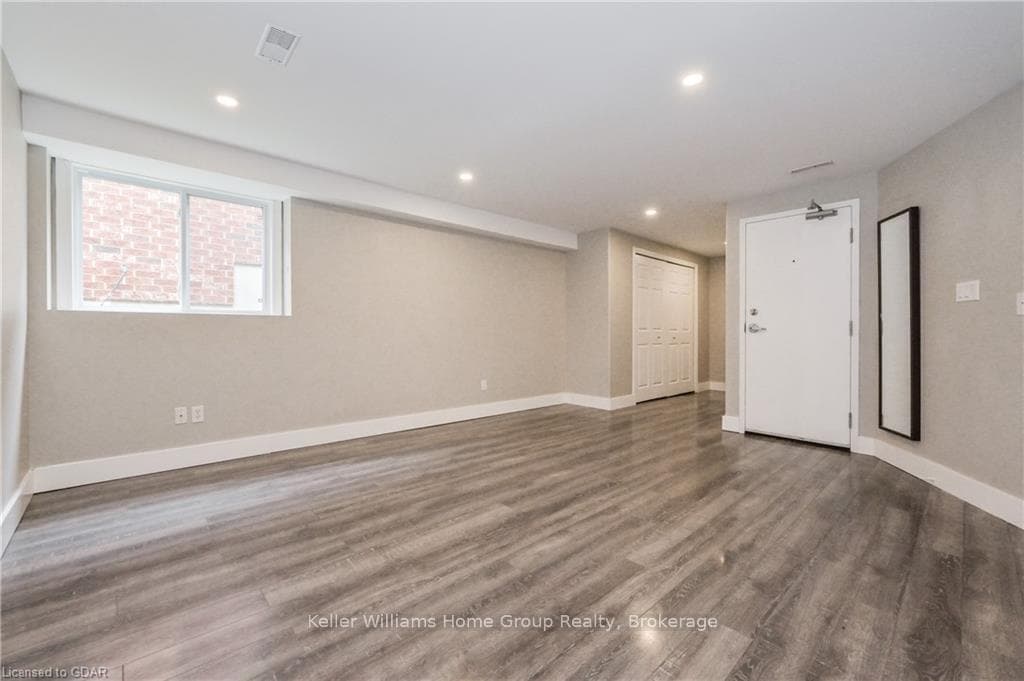 78 GIBBONS Drive photo 22