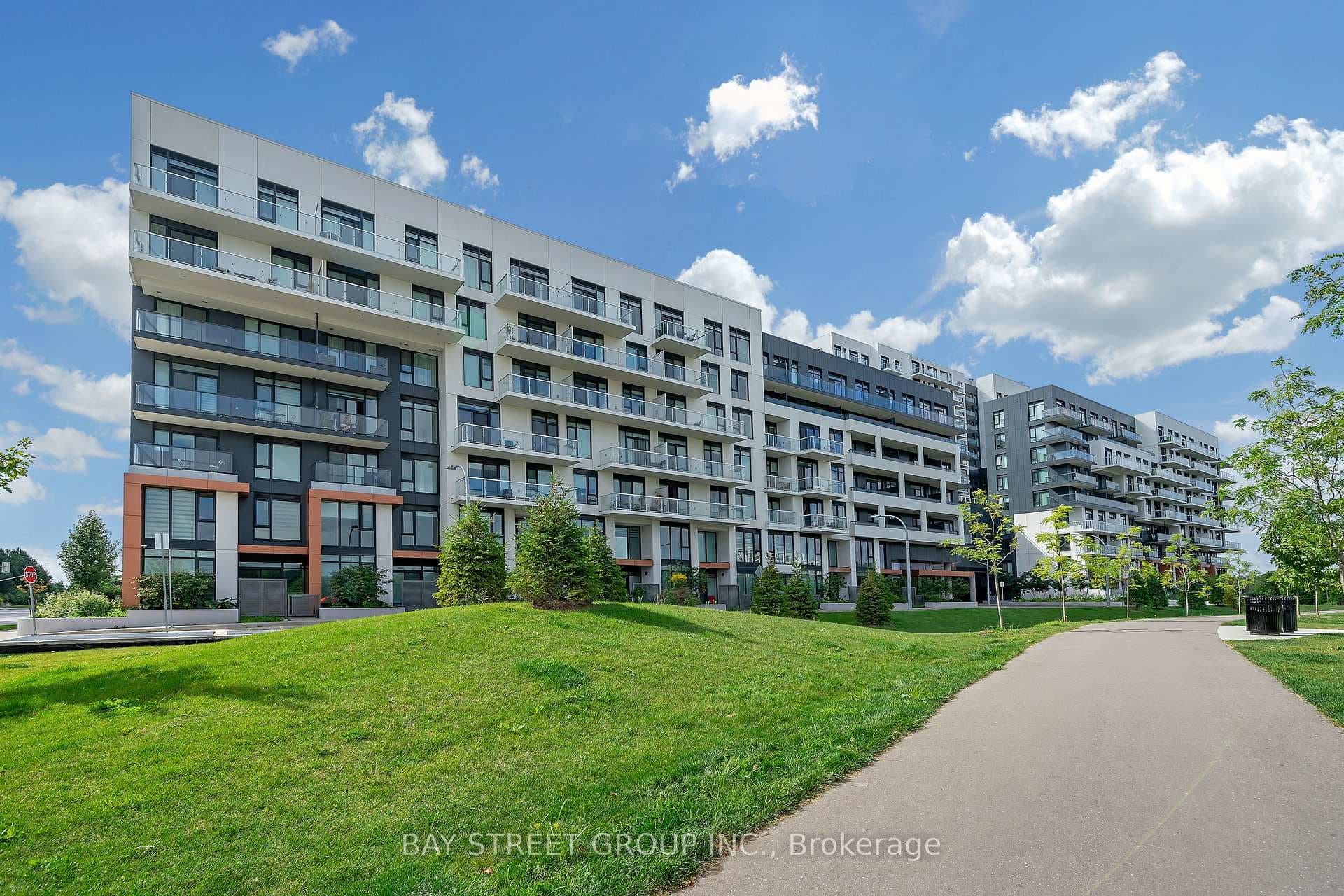 18 Rouge Valley Drive Unit 107 photo 1