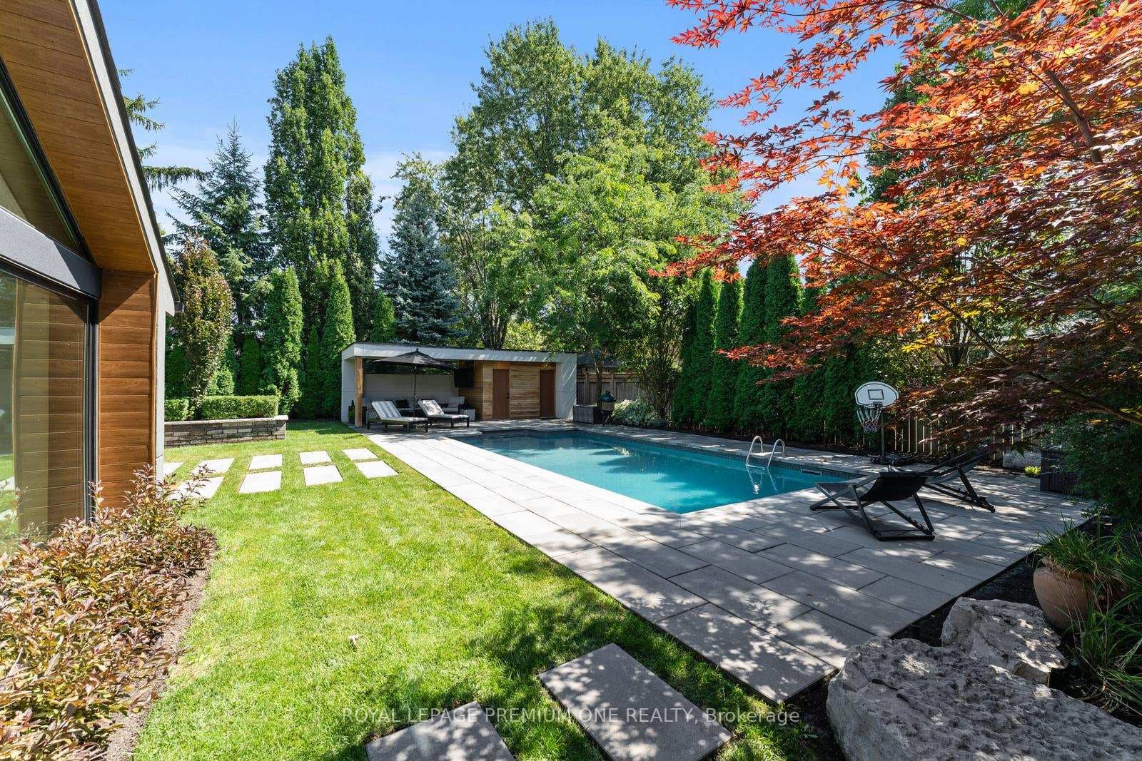 49 Norman Drive photo 41