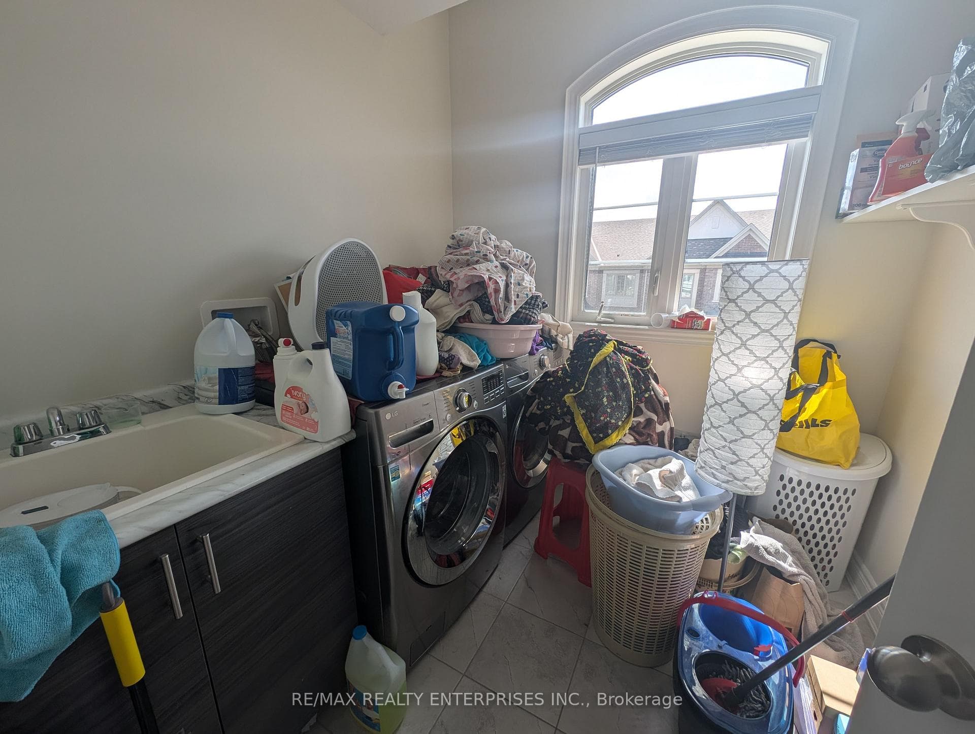 1155 Hamman Way photo 8