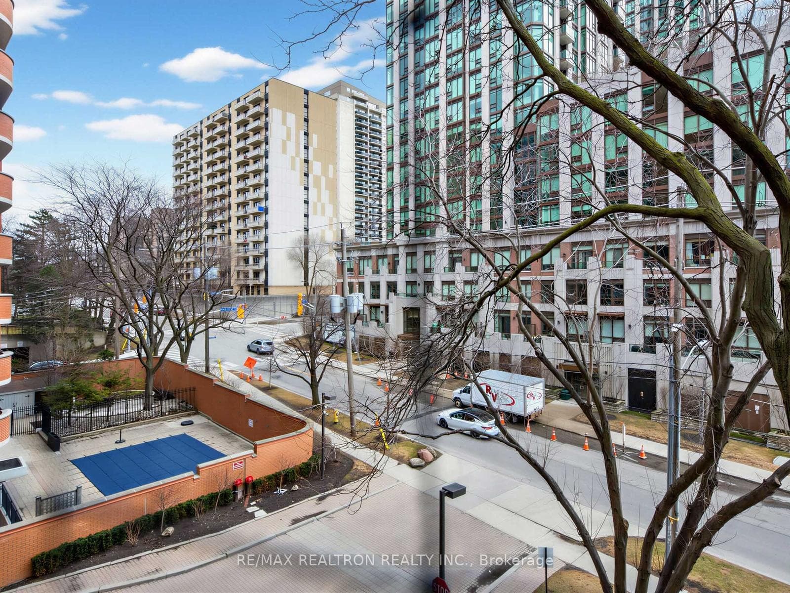 260 Heath Street Unit 404 photo 28