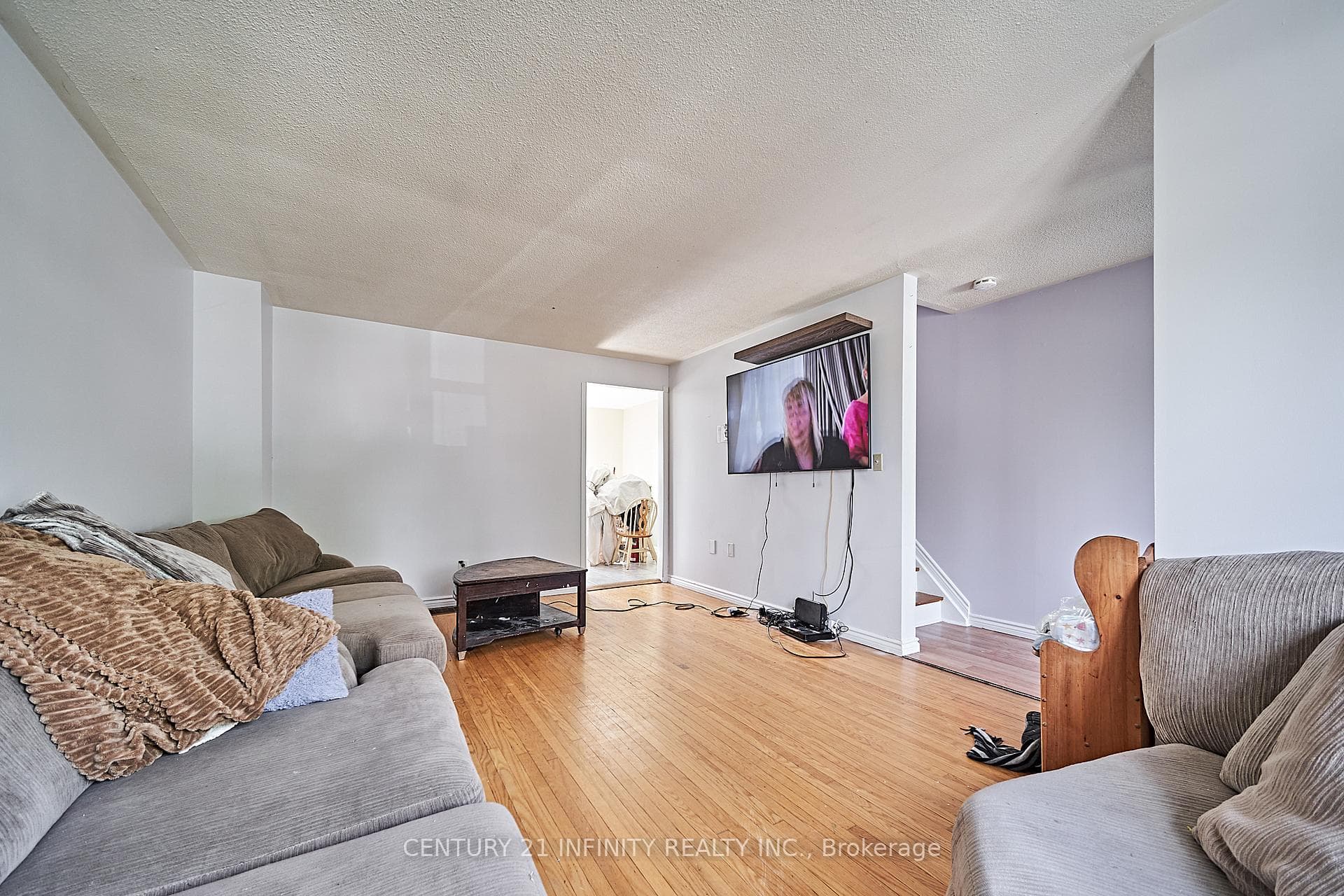 616 Holland Street photo 5
