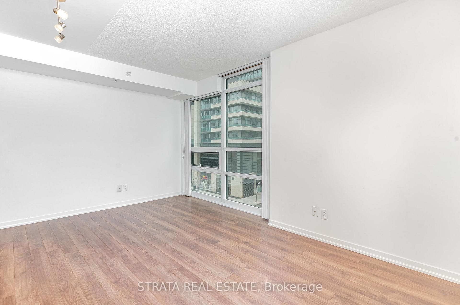 68 Abell Street Unit 550 photo 5