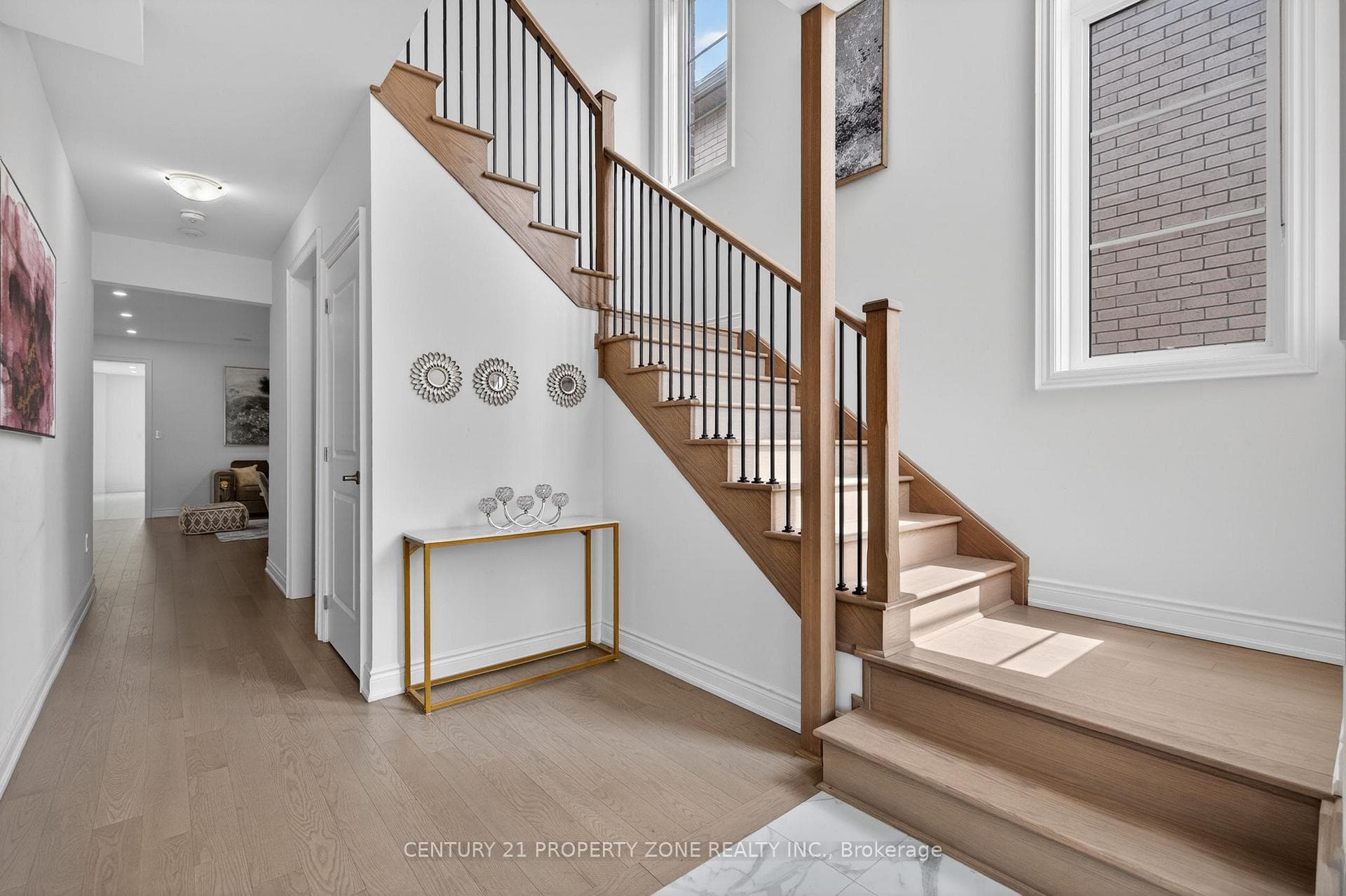 105 Walker Road photo 4