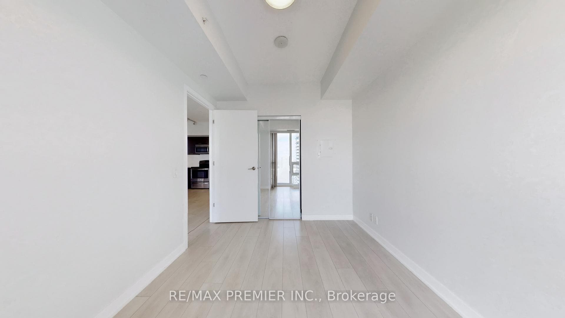 2200 Lake Shore Boulevard Unit 4605 photo 15