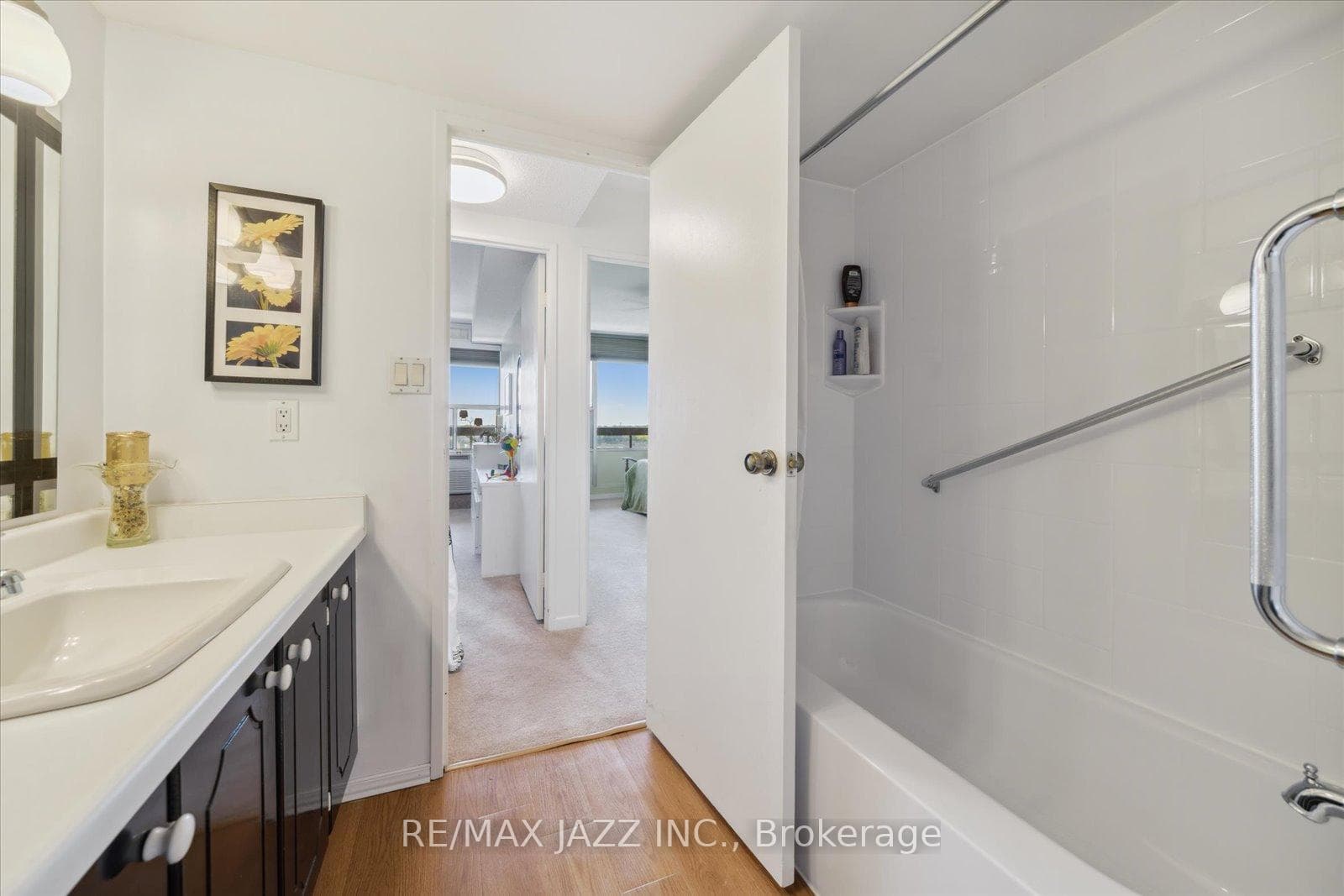 55 William Street Unit 914 photo 18
