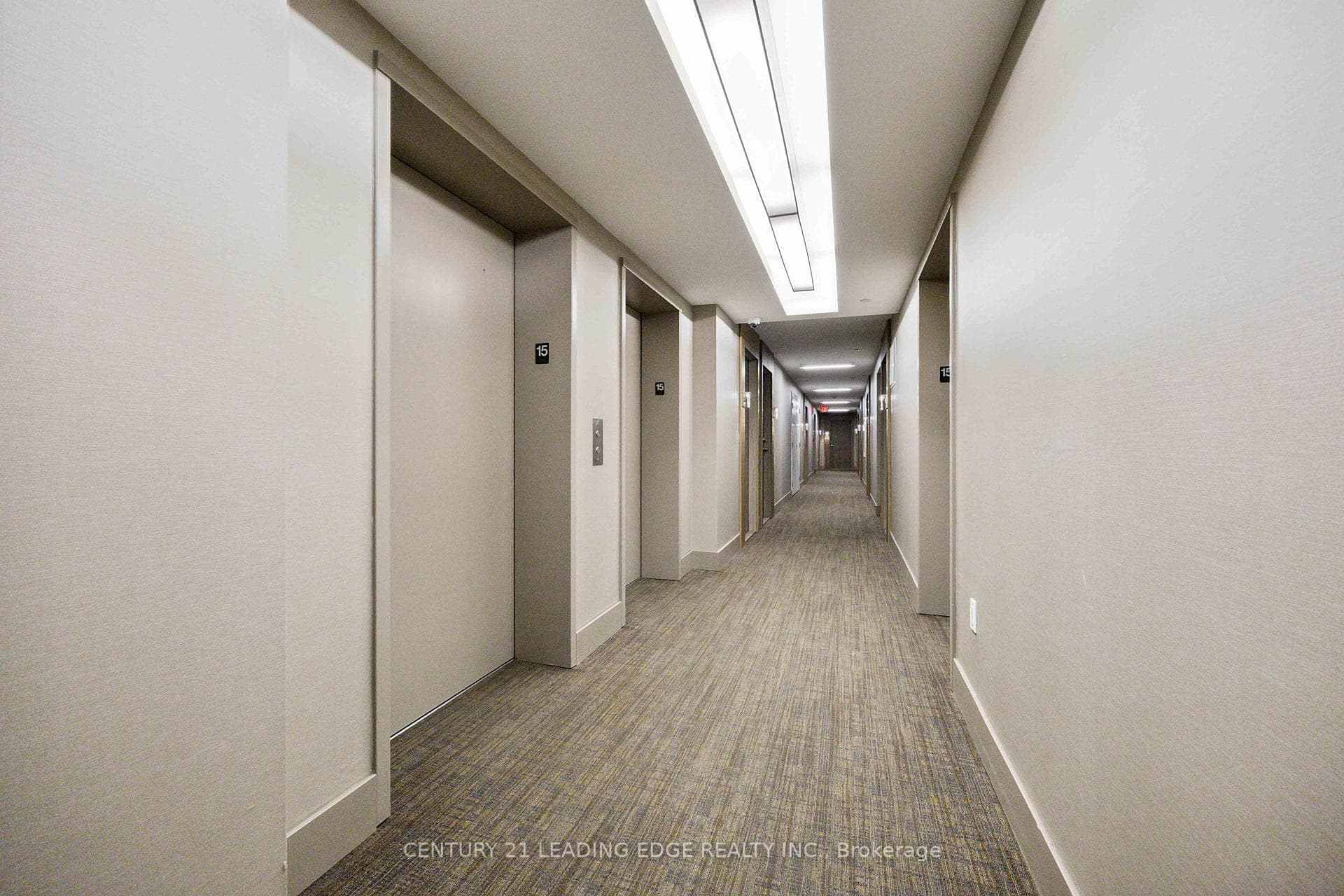 160 Vanderhoof Avenue Unit 1515 photo 4
