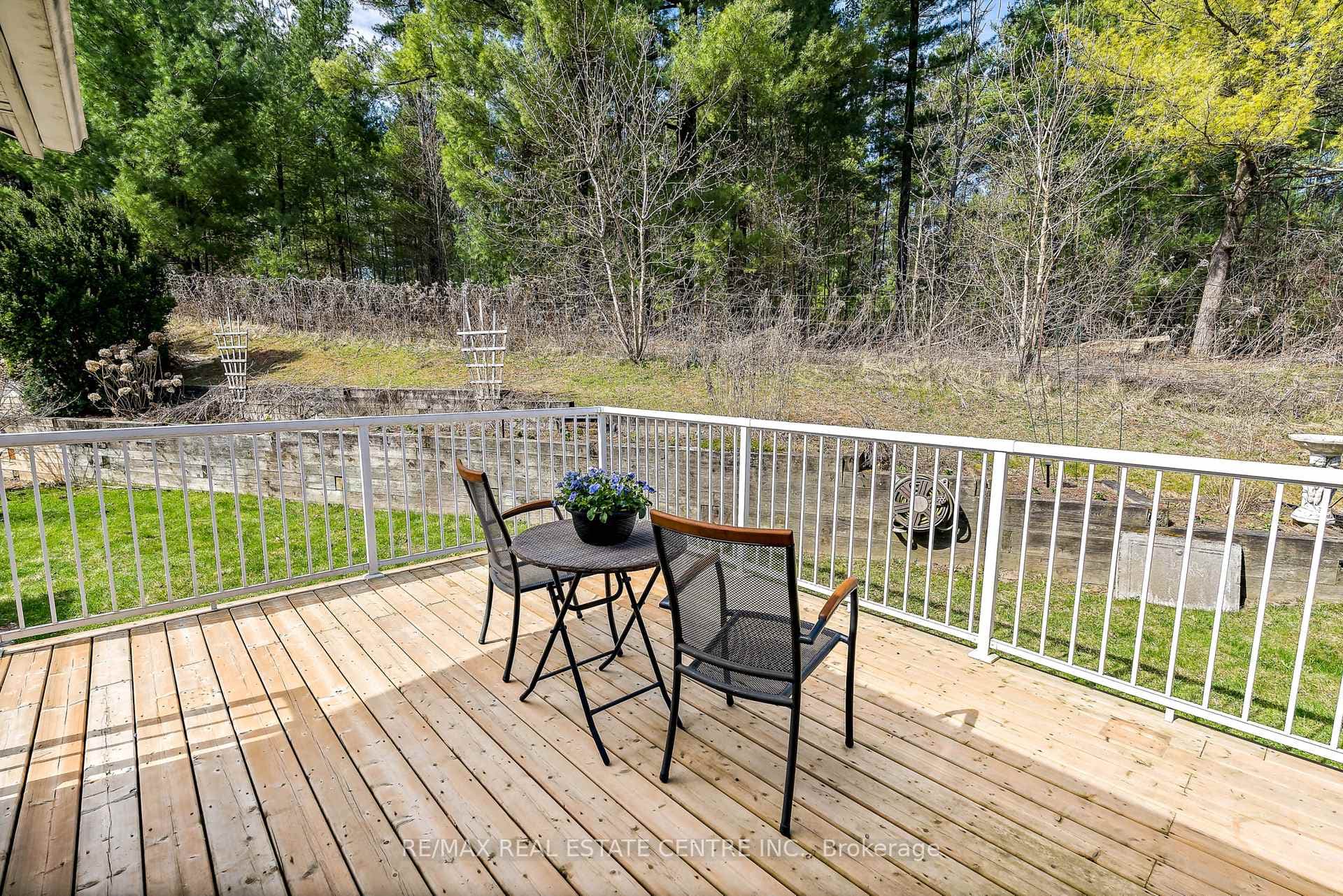 9 Balsam Court photo 28