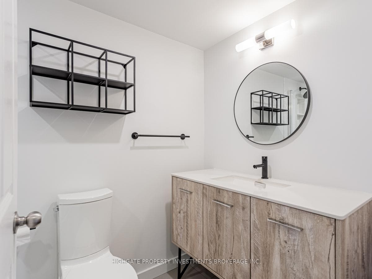 233 Beecroft Road Unit 101 photo 15