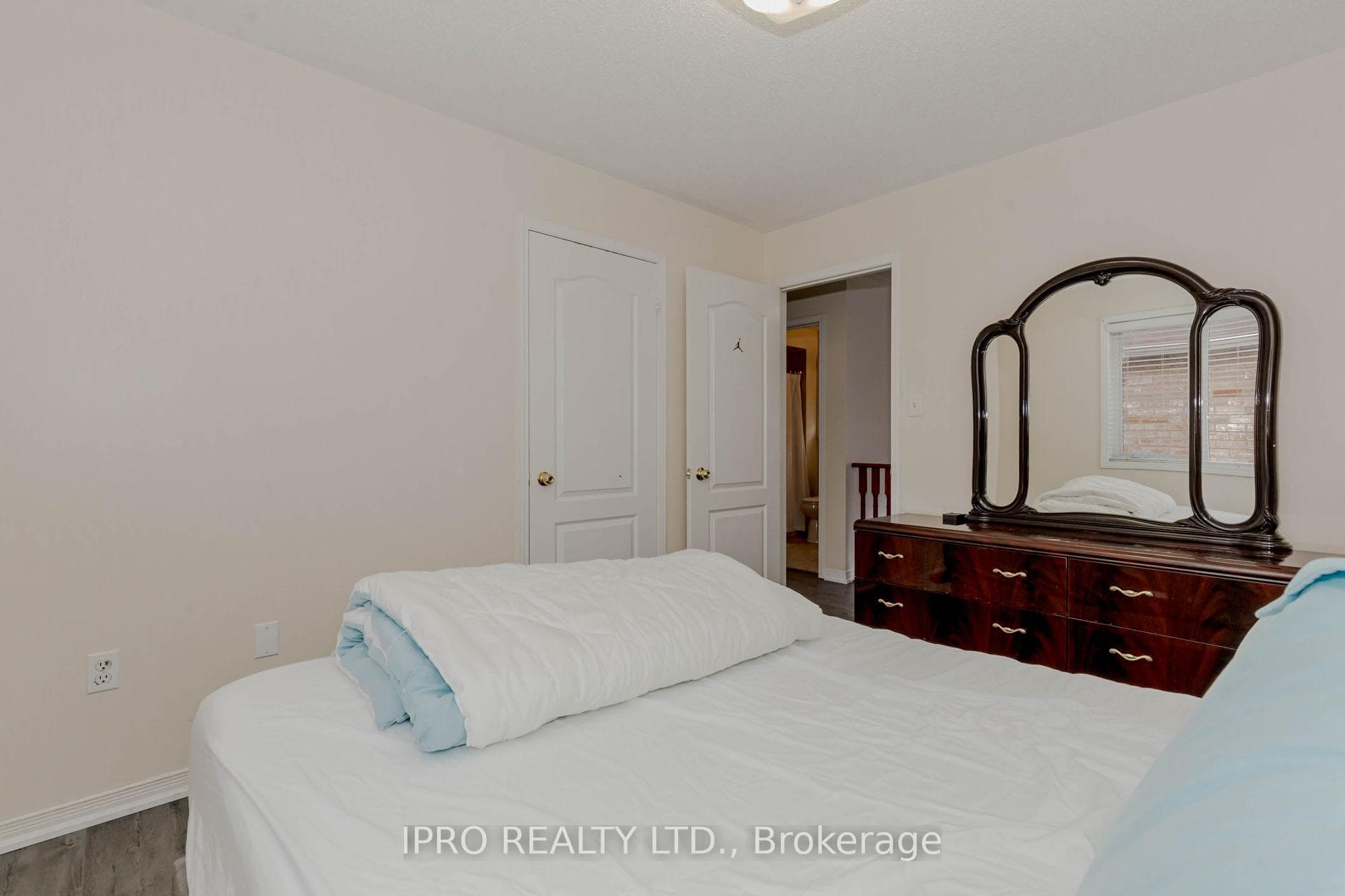3243 Flagstone Drive photo 18