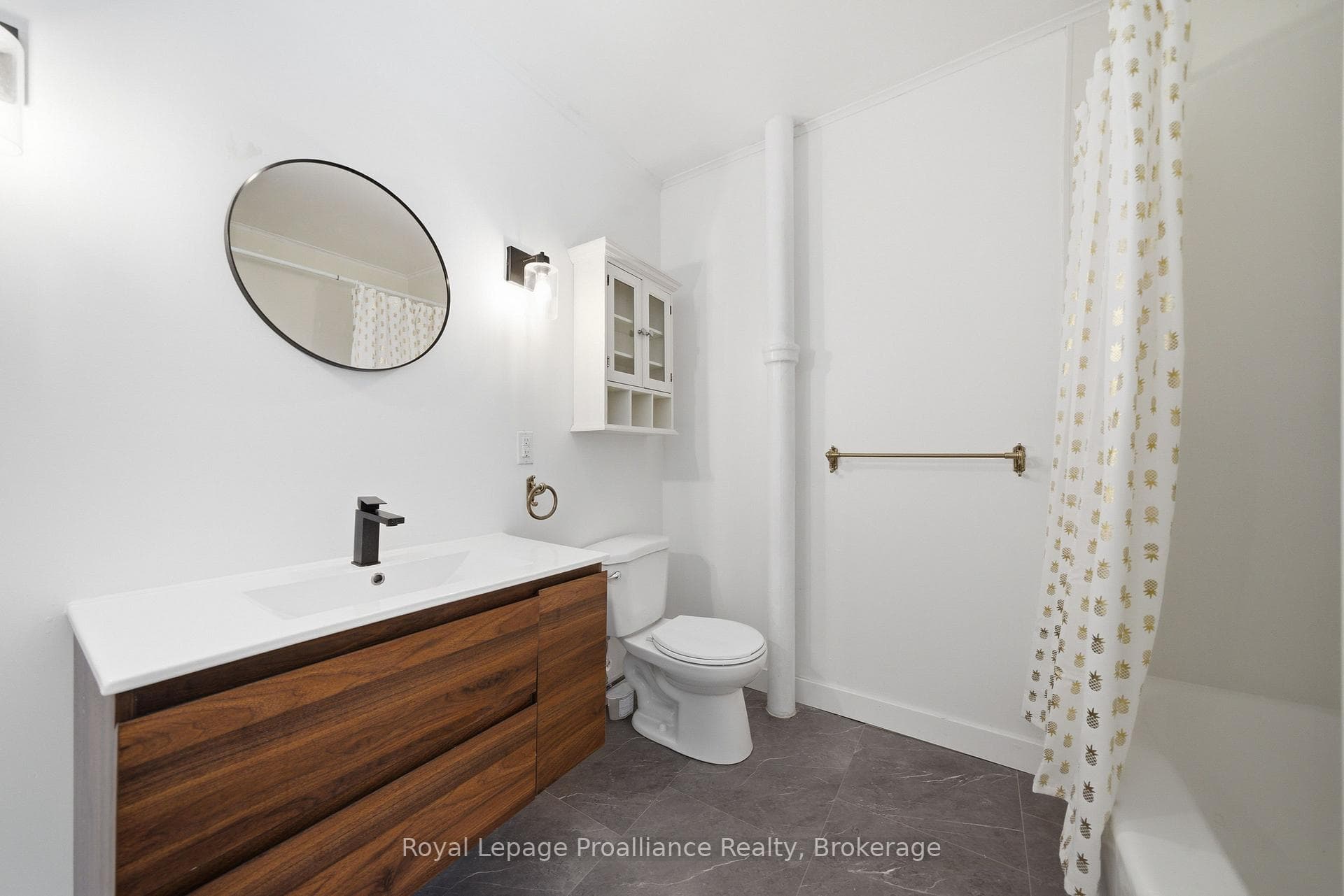4pc Bath