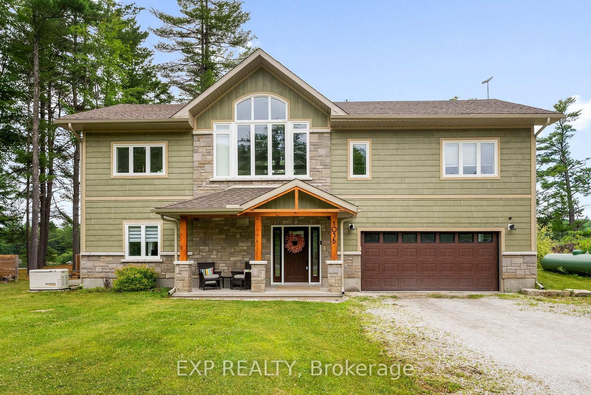 103 B Carriage Landing Road photo 1