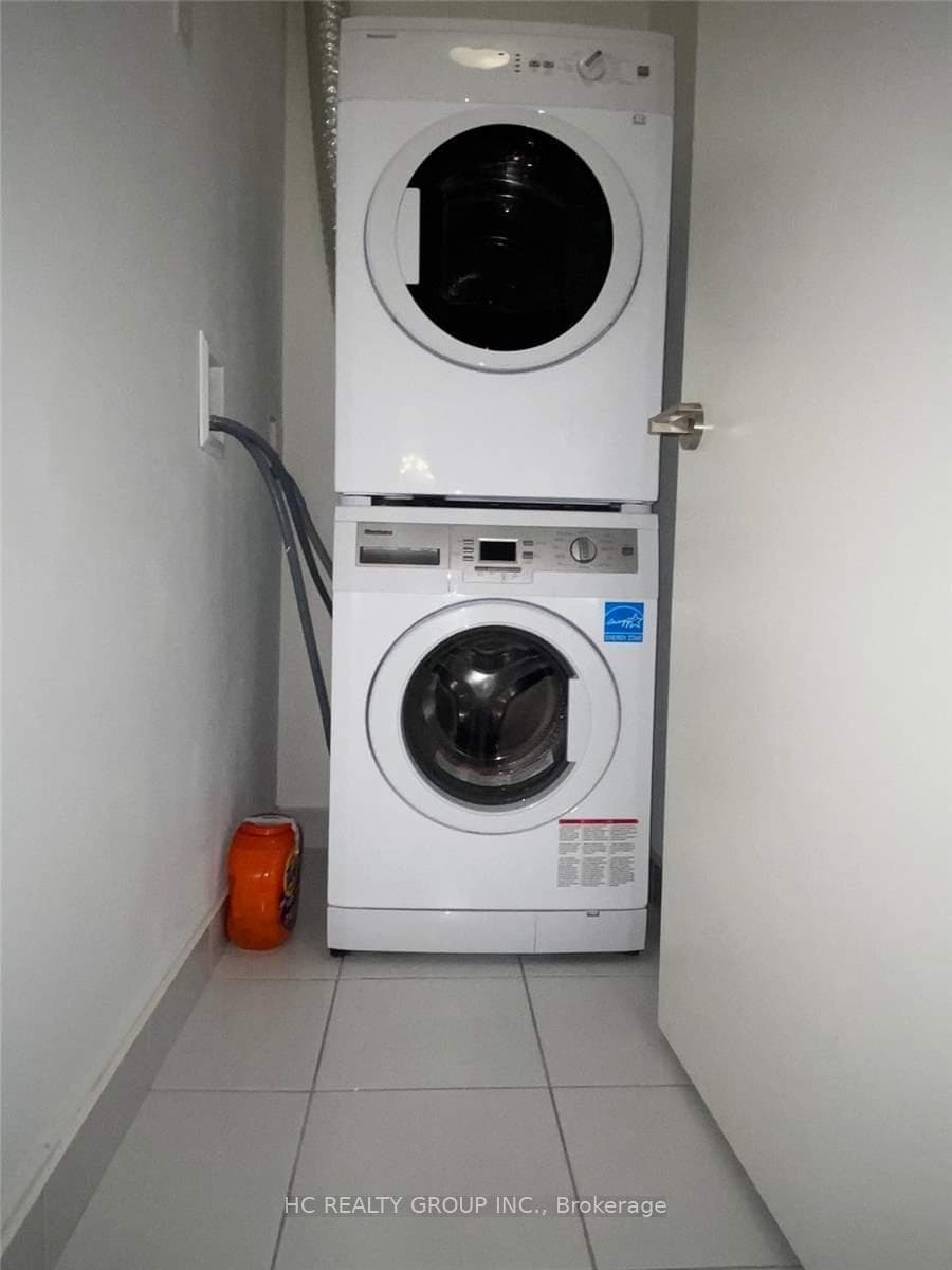 30 Nelson Street Unit 1510 photo 8