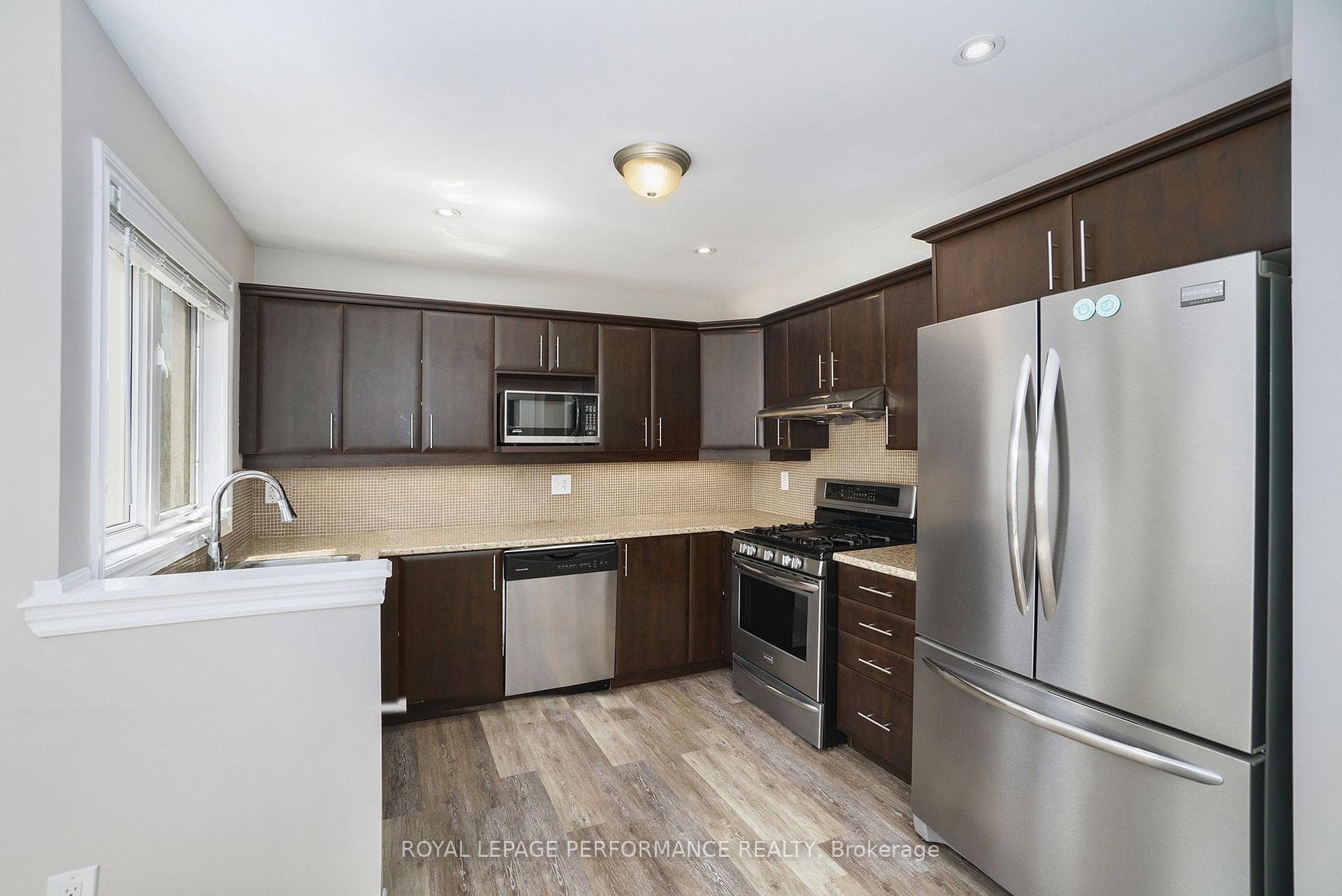 3458 River Run Avenue photo 10