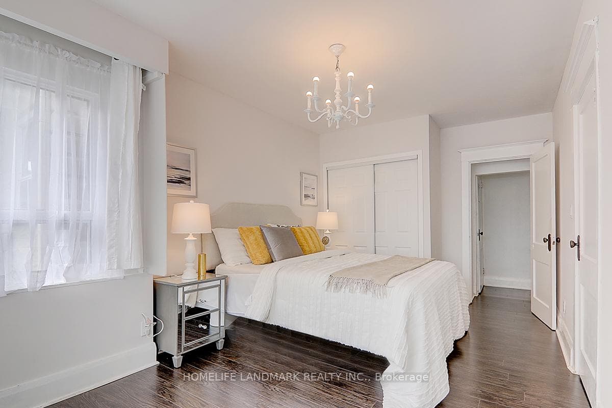 794 Jane Street photo 14