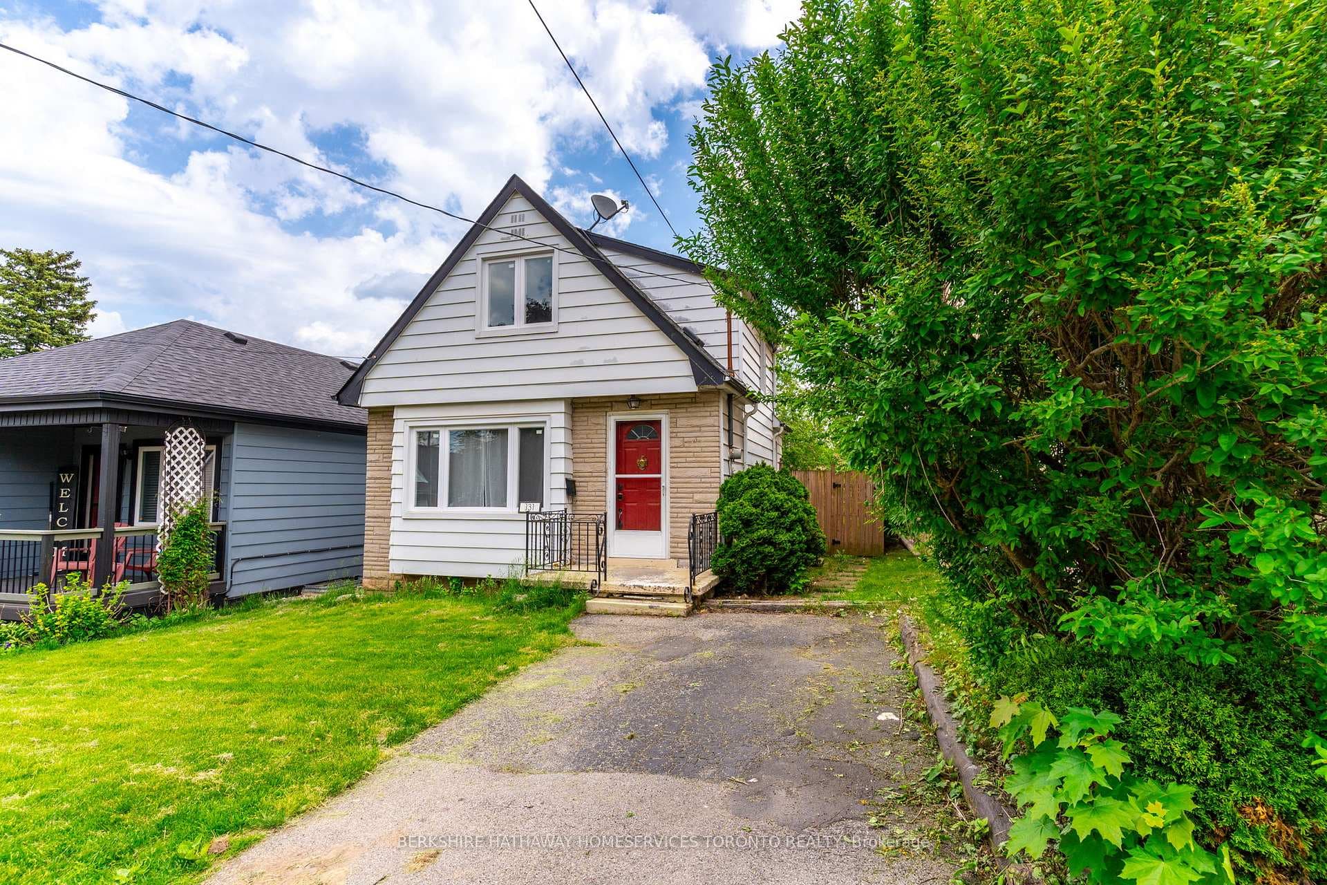 131 East 18th Street photo 2