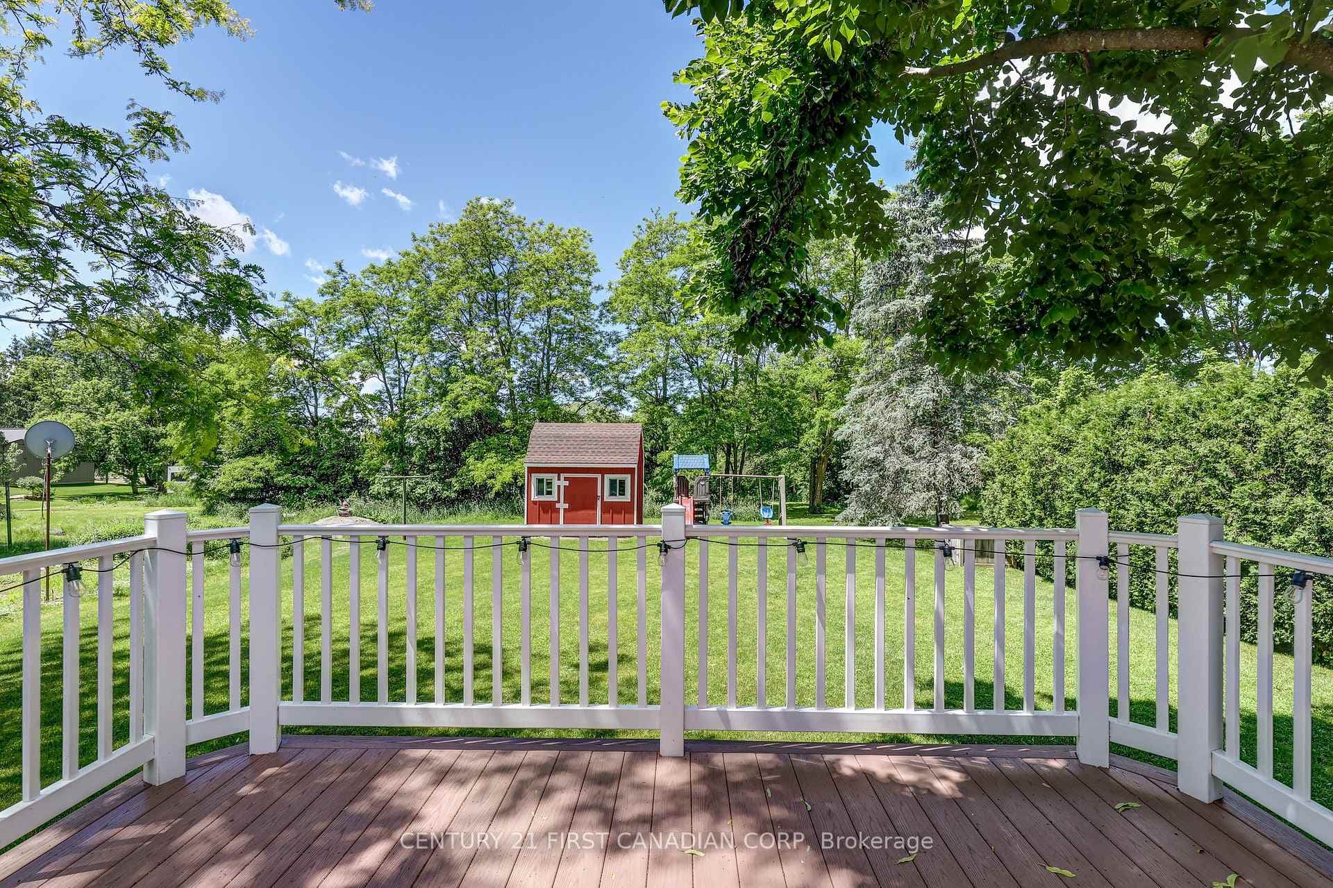 34349 Denfield Road photo 8