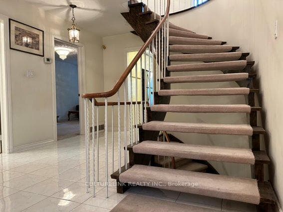 787 Cummer Avenue photo 5