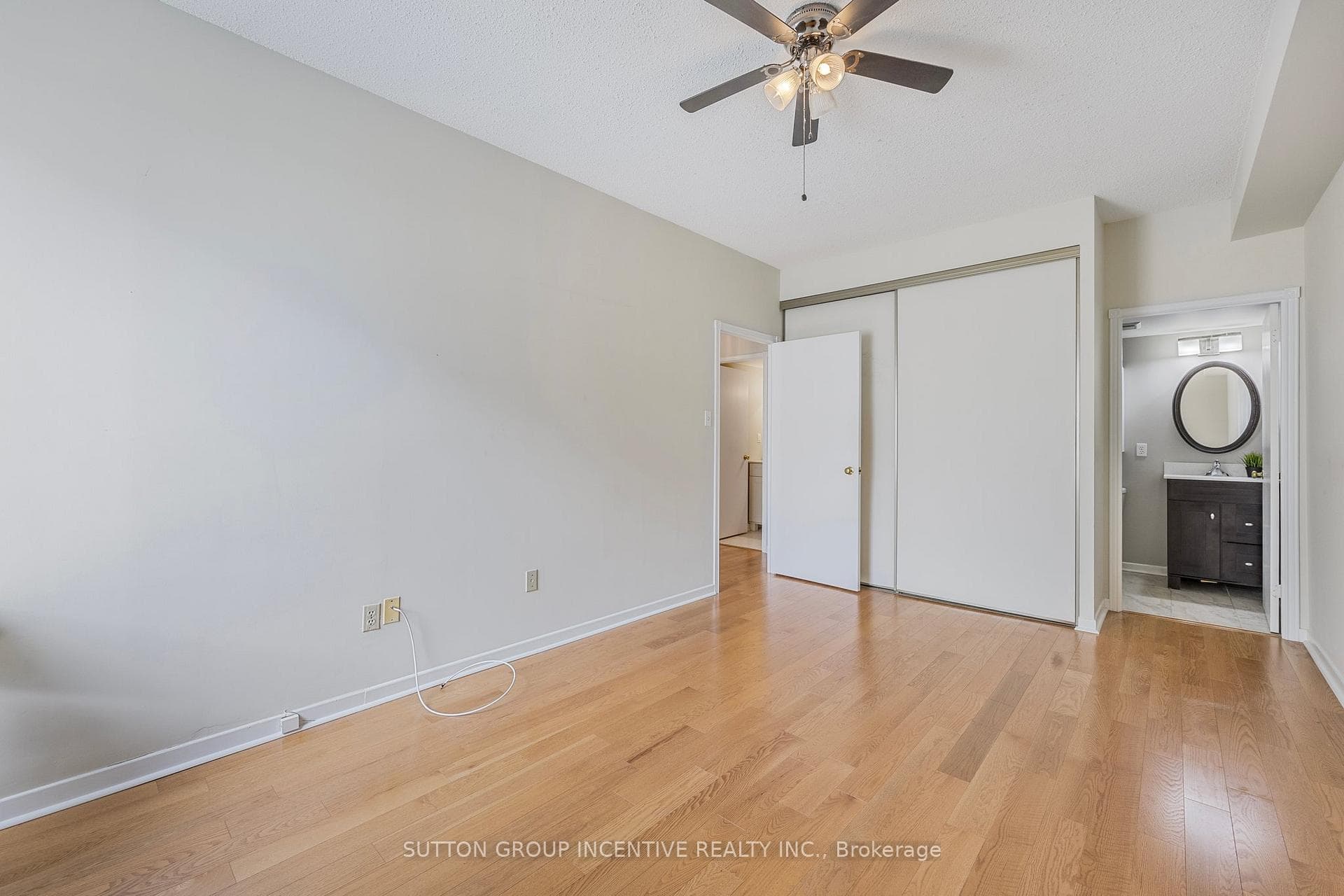 181 Collier Street Unit 104 photo 17