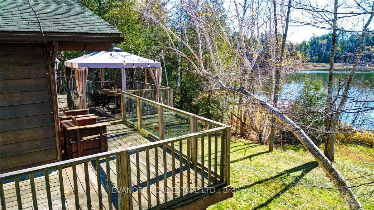 27 Waite Court photo 8