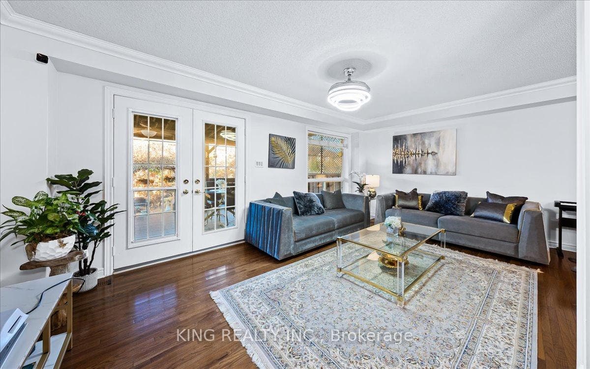 117 Banbrooke Crescent photo 13