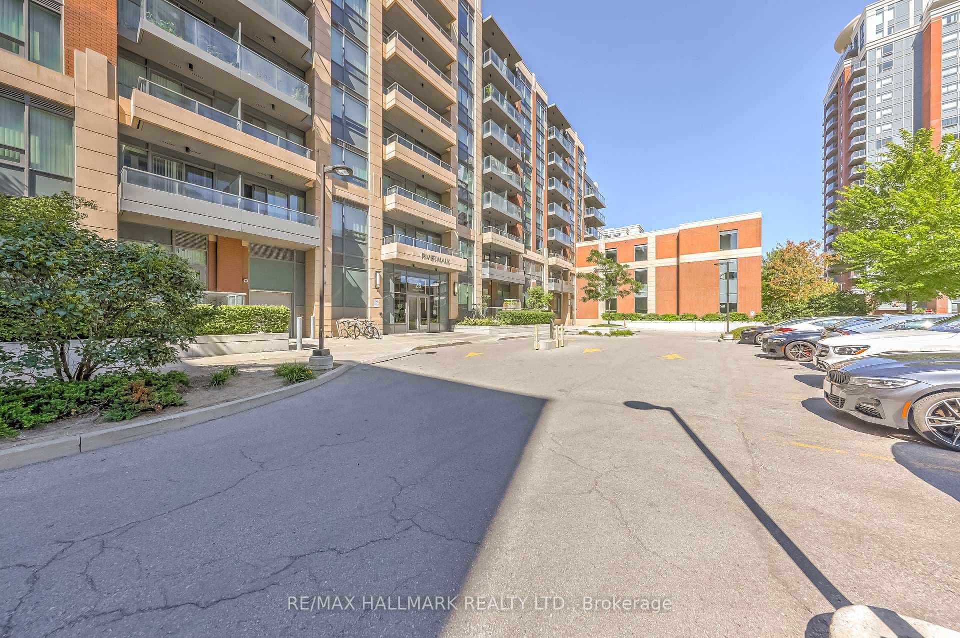 28 Uptown Drive Unit 330 photo 36