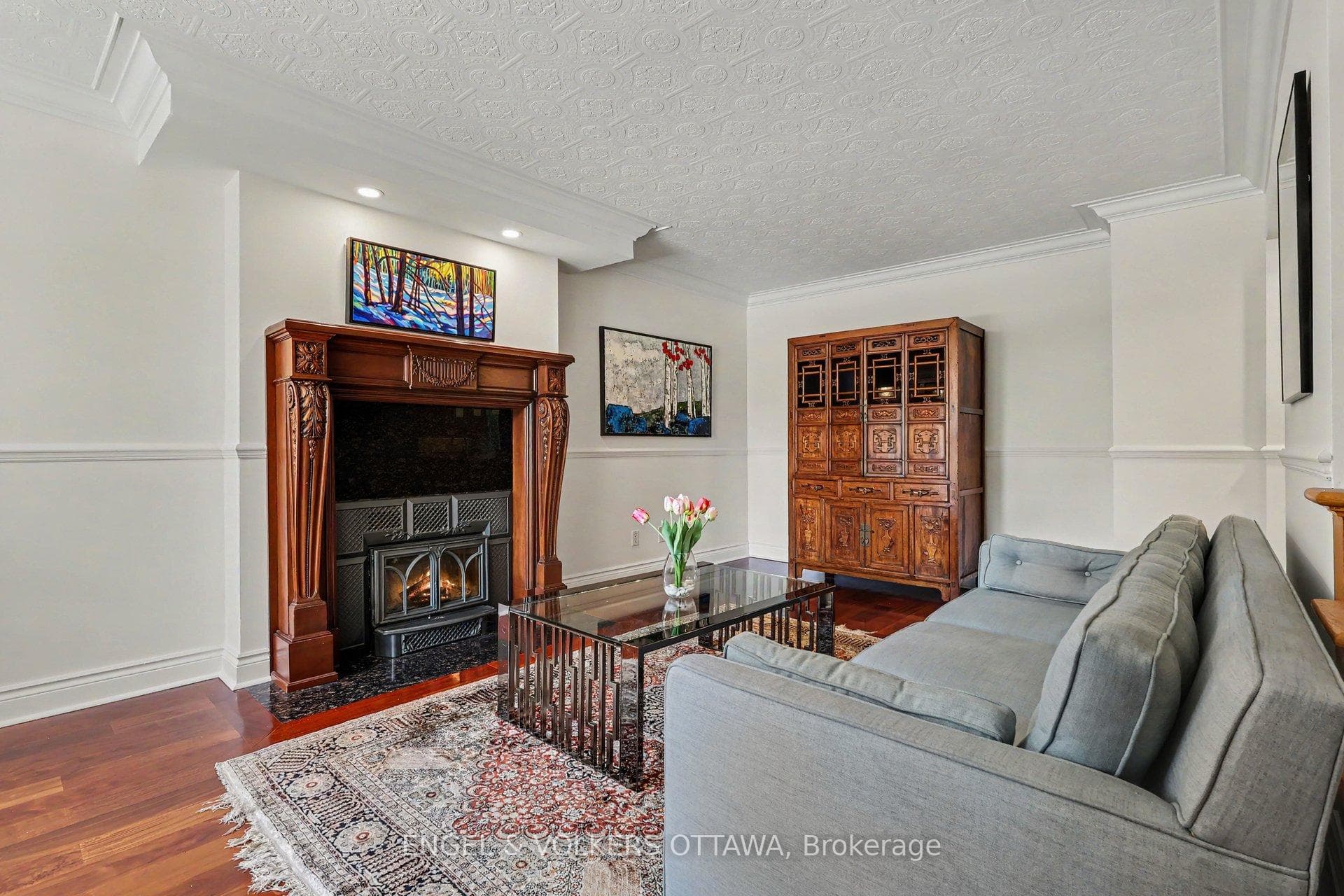 101 Ivy Crescent photo 6