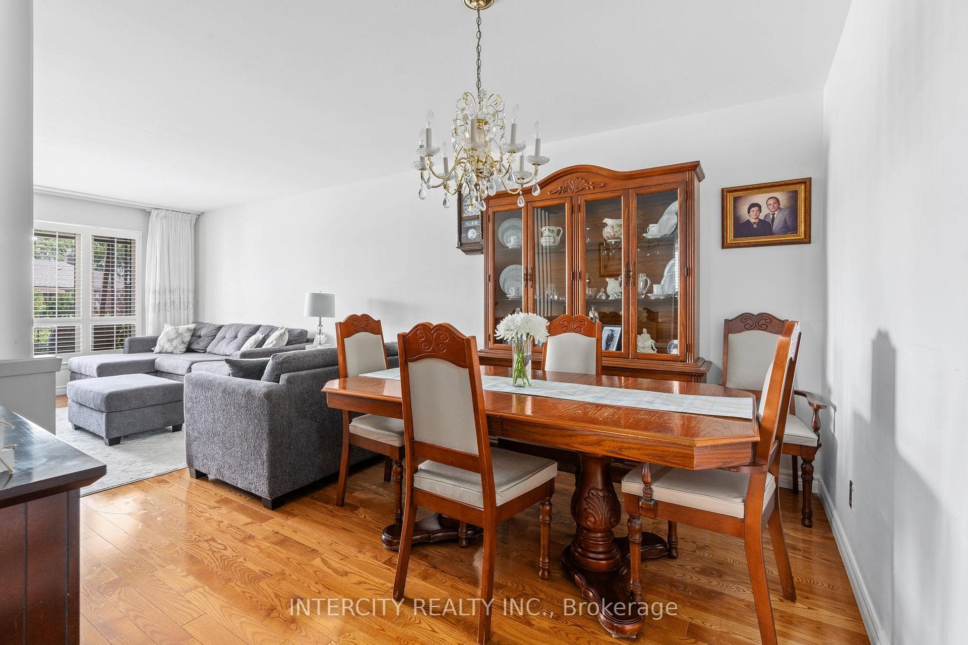 42 Fennimore Crescent photo 11