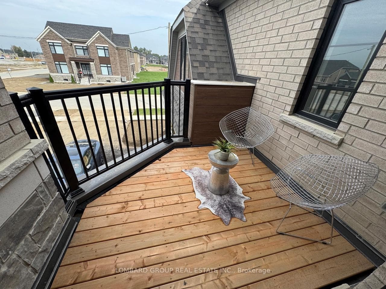 16 Bellflower Crescent photo 30