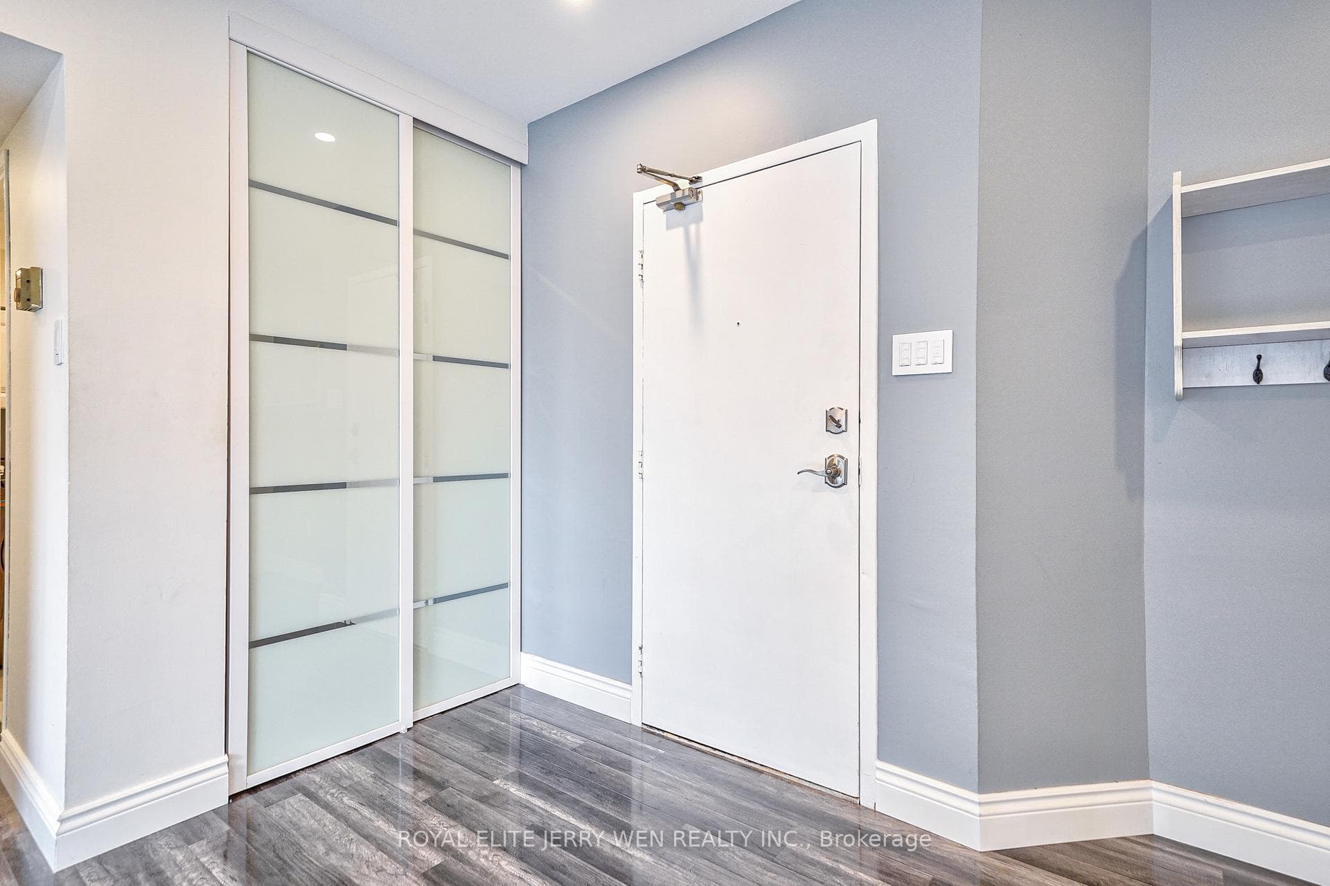 1701 Mccowan Road Unit 302 photo 5
