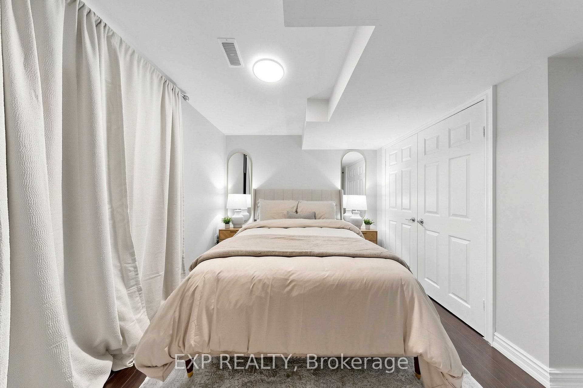 1865 Woodview Avenue Unit Bsmt photo 22