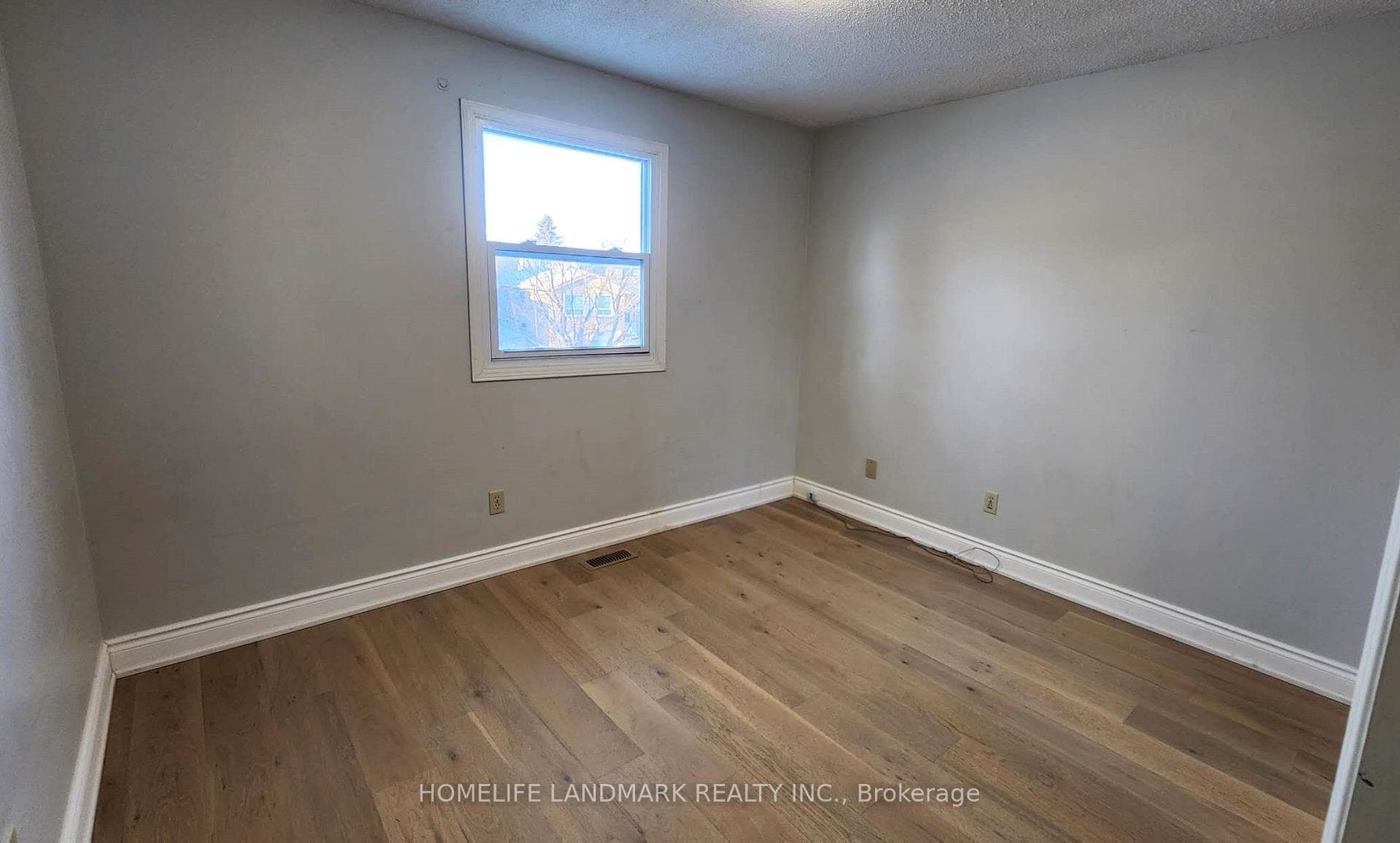 200 Forsyth Road Unit Upper photo 18