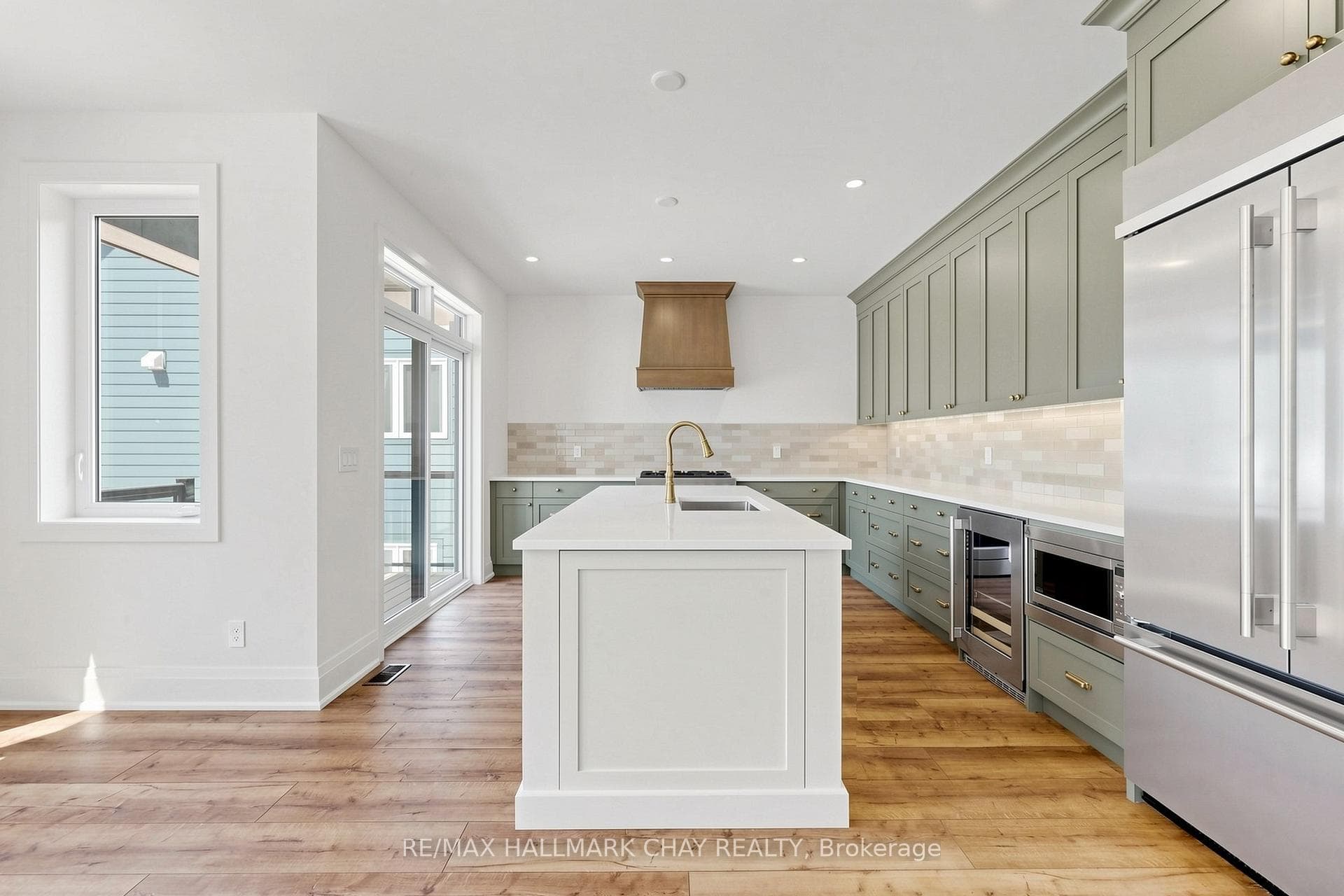 20 Northland Court photo 12