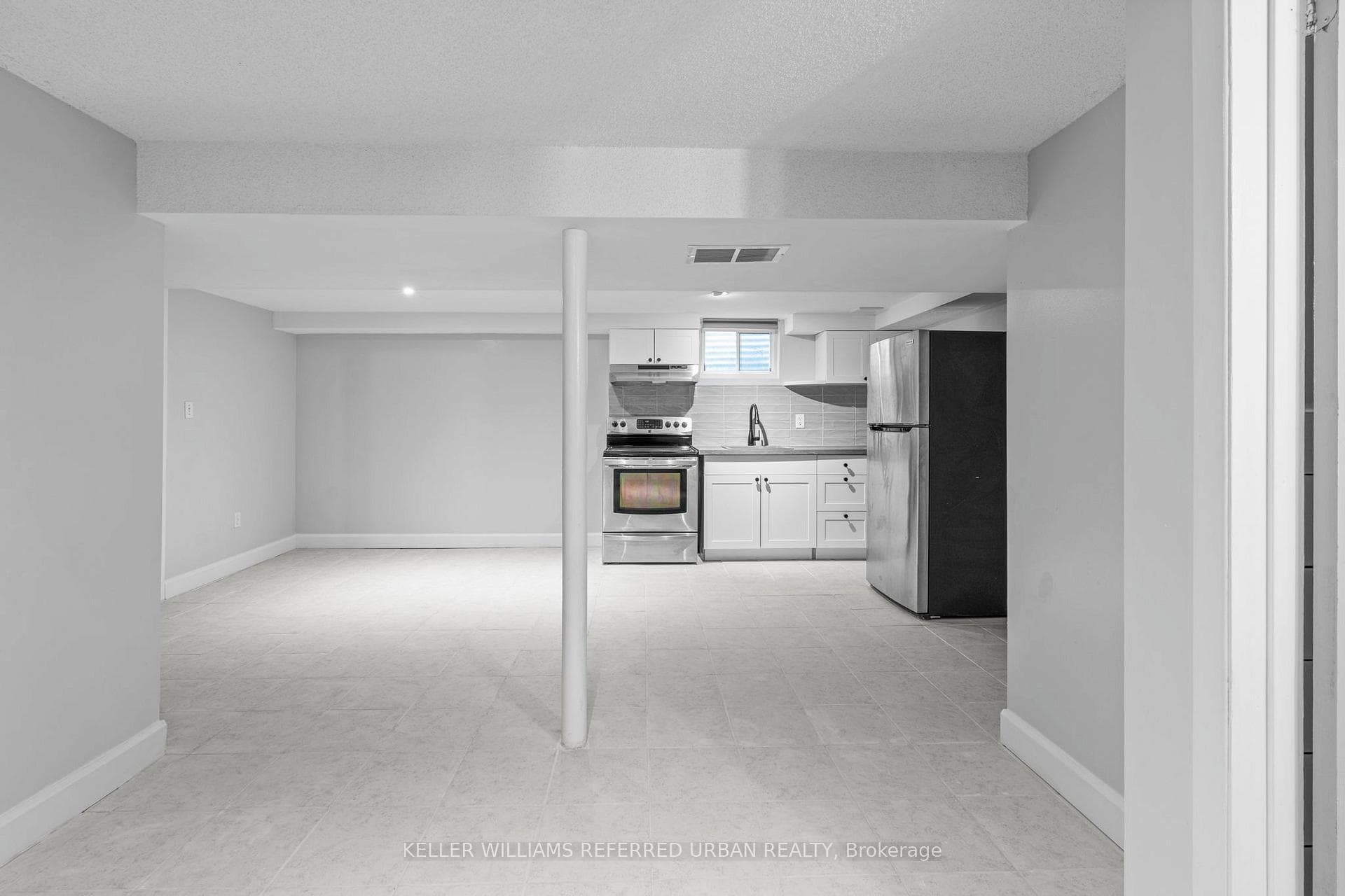 192 Giltspur Drive Unit Lower photo 10
