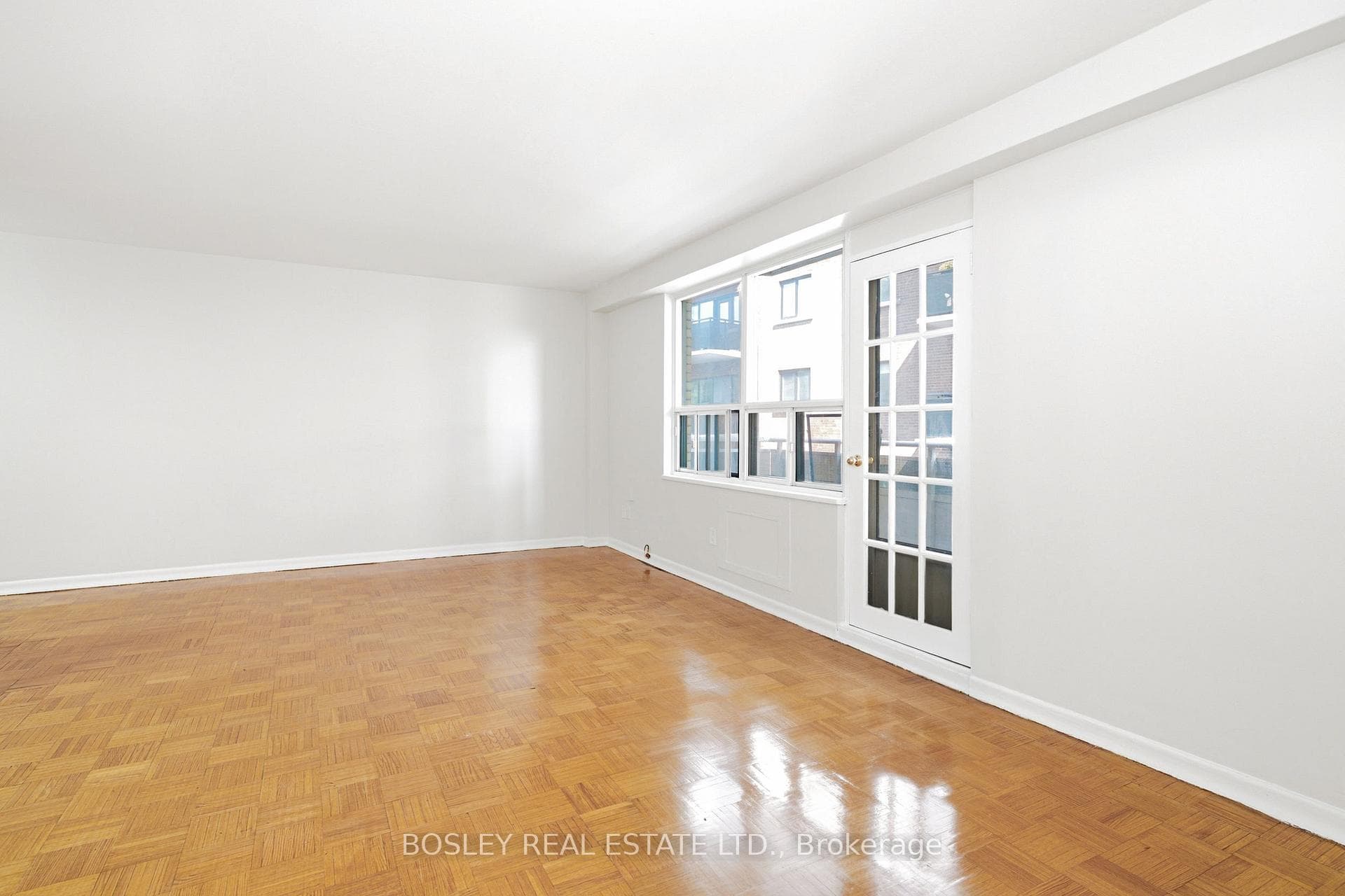 85 Lawton Boulevard Unit 404 photo 7